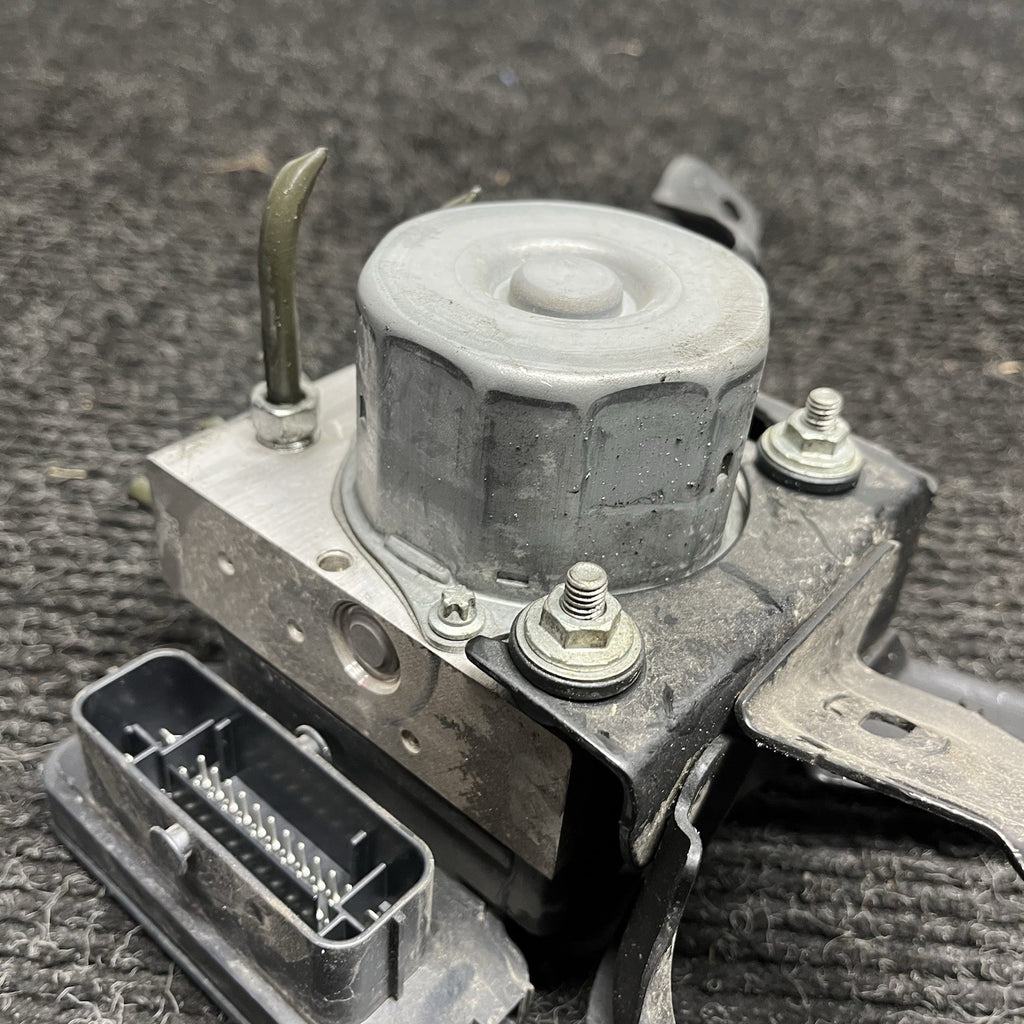 ☑️ 2018 Subaru BRZ ABS Pump Anti Lock Brake Actuator 27536CA050