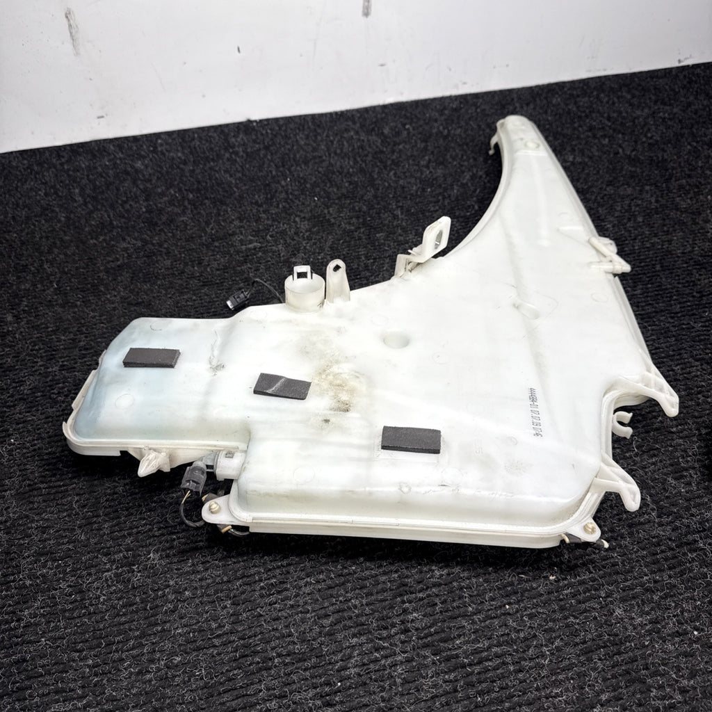 ☑️ 08-13 BMW 128i 135i E82 E88 Windshield Washer Reservoir Tank Coupe Sedan OEM