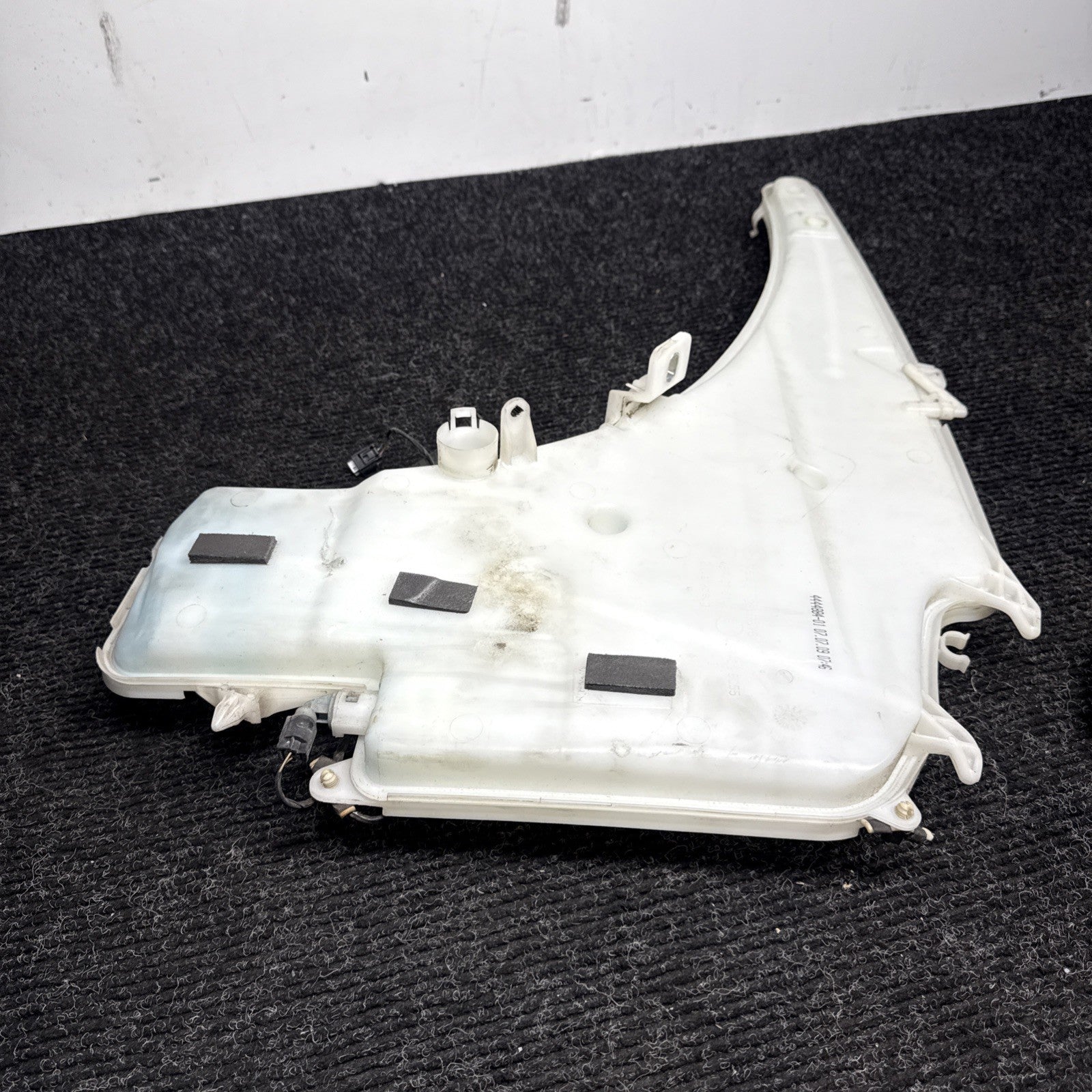 ☑️ 08-13 BMW 128i 135i E82 E88 Windshield Washer Reservoir Tank Coupe Sedan OEM