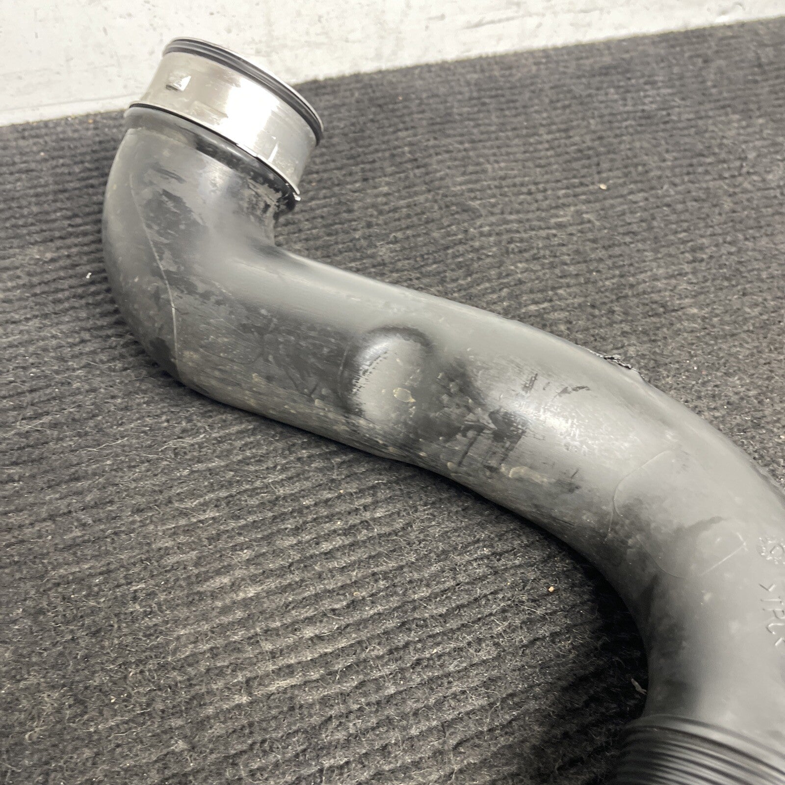 ☑️ 07-13 Bmw E90 135 335 Left Side Intercooler Charge Pipe Intake Pipe Tube Oem