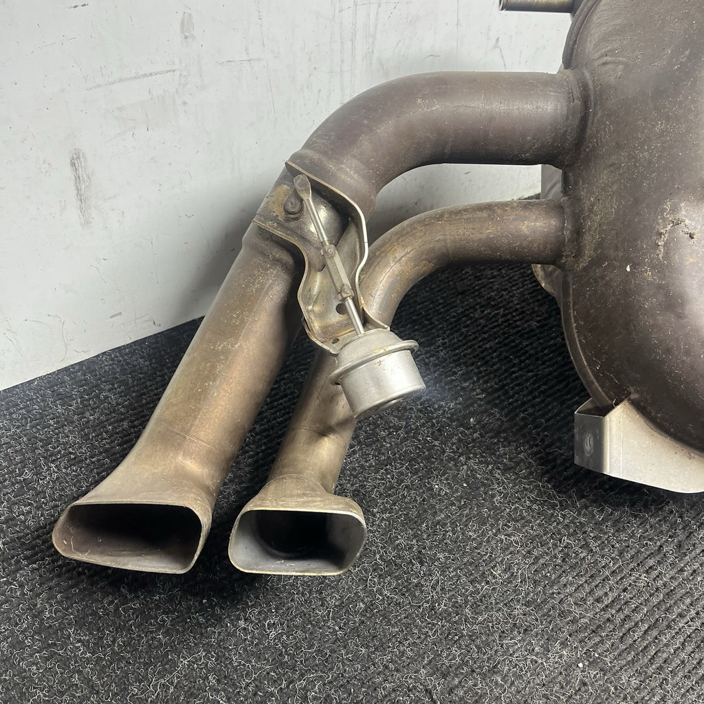 ☑️ 2011-2015 Audi R8 4.2L V8 Rear Exhaust Muffler System OEM