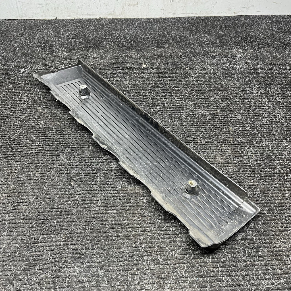 ☑️ BMW E36 Engine Fuel Rail Cover 1740160 M52 OEM 96-99 323 328 E39 528 Z3