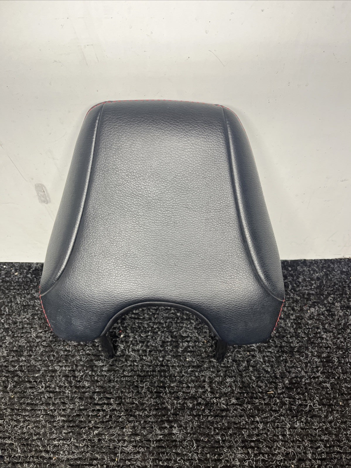 ☑️ 2013-2018 SCION FRS GT86 FRONT SEAT LEATHER RED STITCH HEAD REST