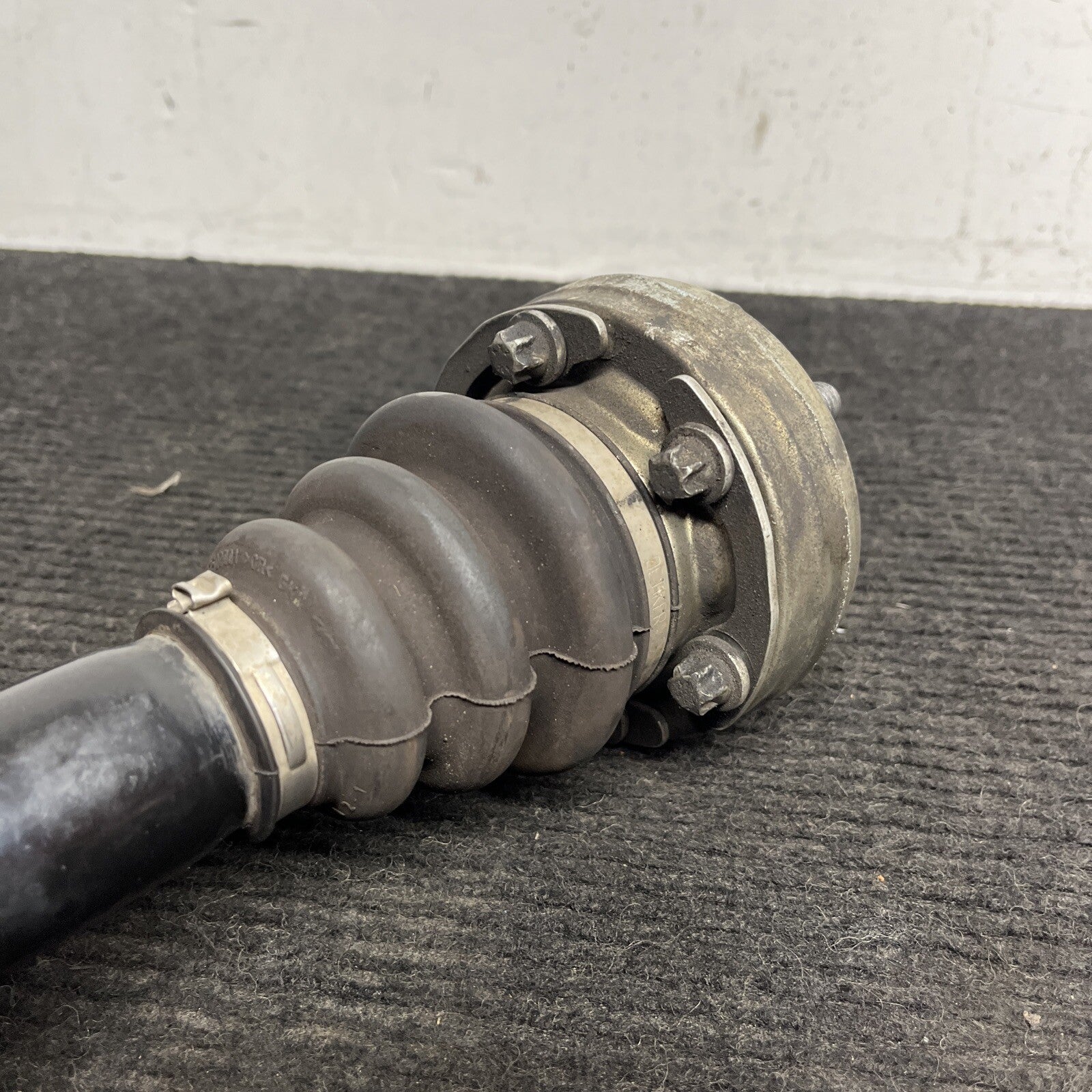 ☑️ 135i Right Rear Passenger Side Axle Shaft Drive Line OEM BMW E90 E92 E93