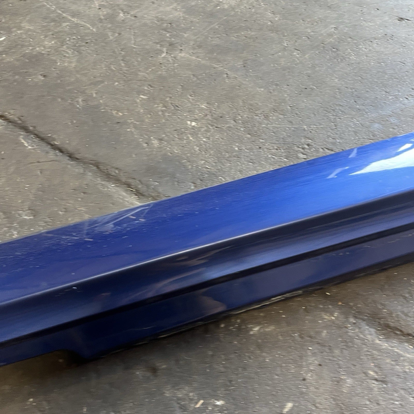 ☑️ 07-13 OEM BMW E92 E93 328 335 Passenger Side Skirt Rocker Panel Lemans Blue