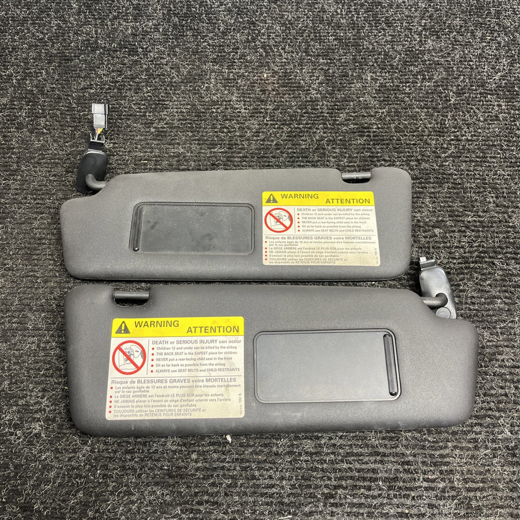 ☑️ 2003-2009 Audi A4 Interior Overhead Left Right Illuminated Sun Visor OEM Set