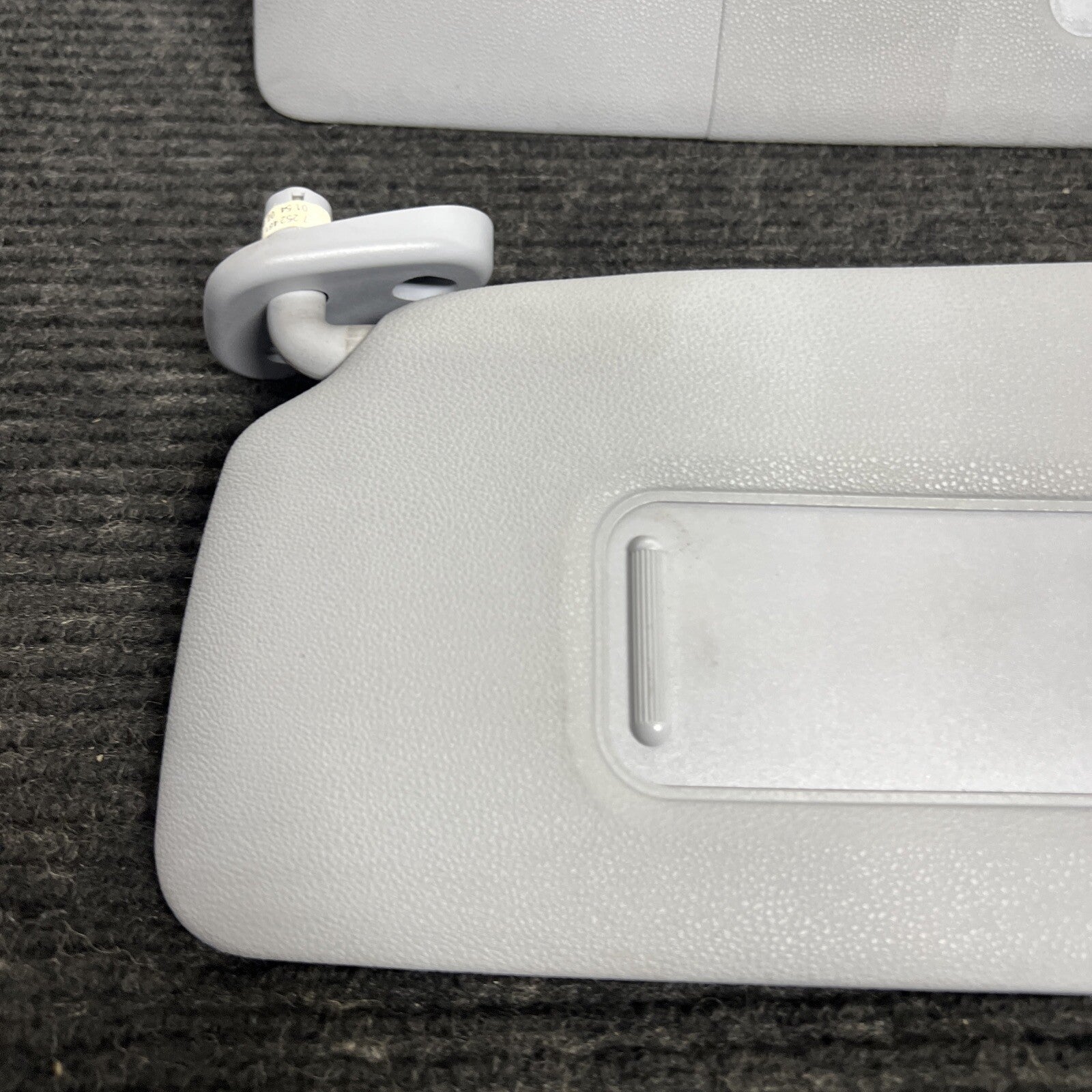 ☑️ BMW E82 128 135 Left Driver Upper Sun Shade Visor Blind Trim Set Cover Oem
