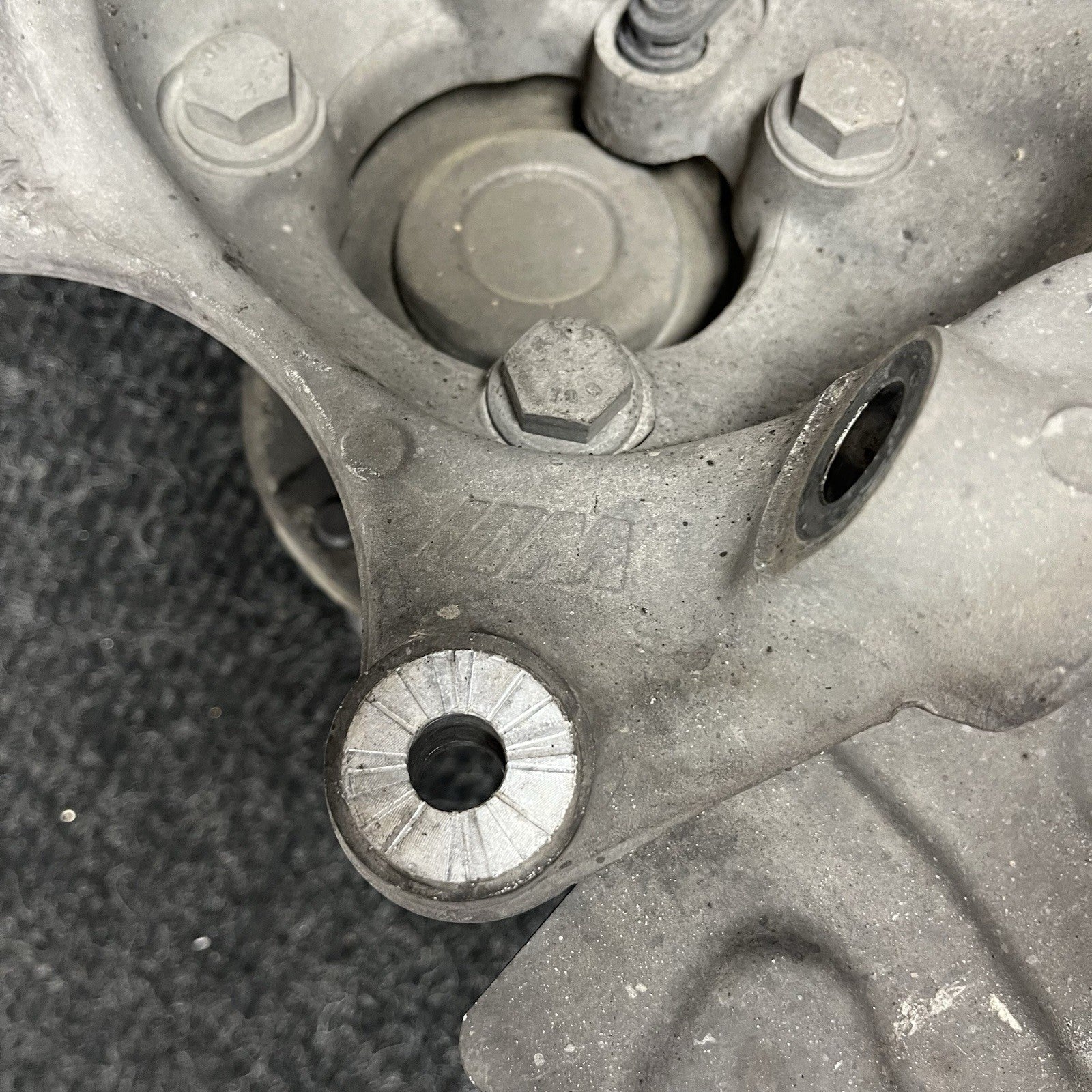 ☑️ 2008-2013 BMW E90 E92 M3 FRONT LEFT DRIVER SPINDLE KNUCKLE WHEEL HUB BEARING