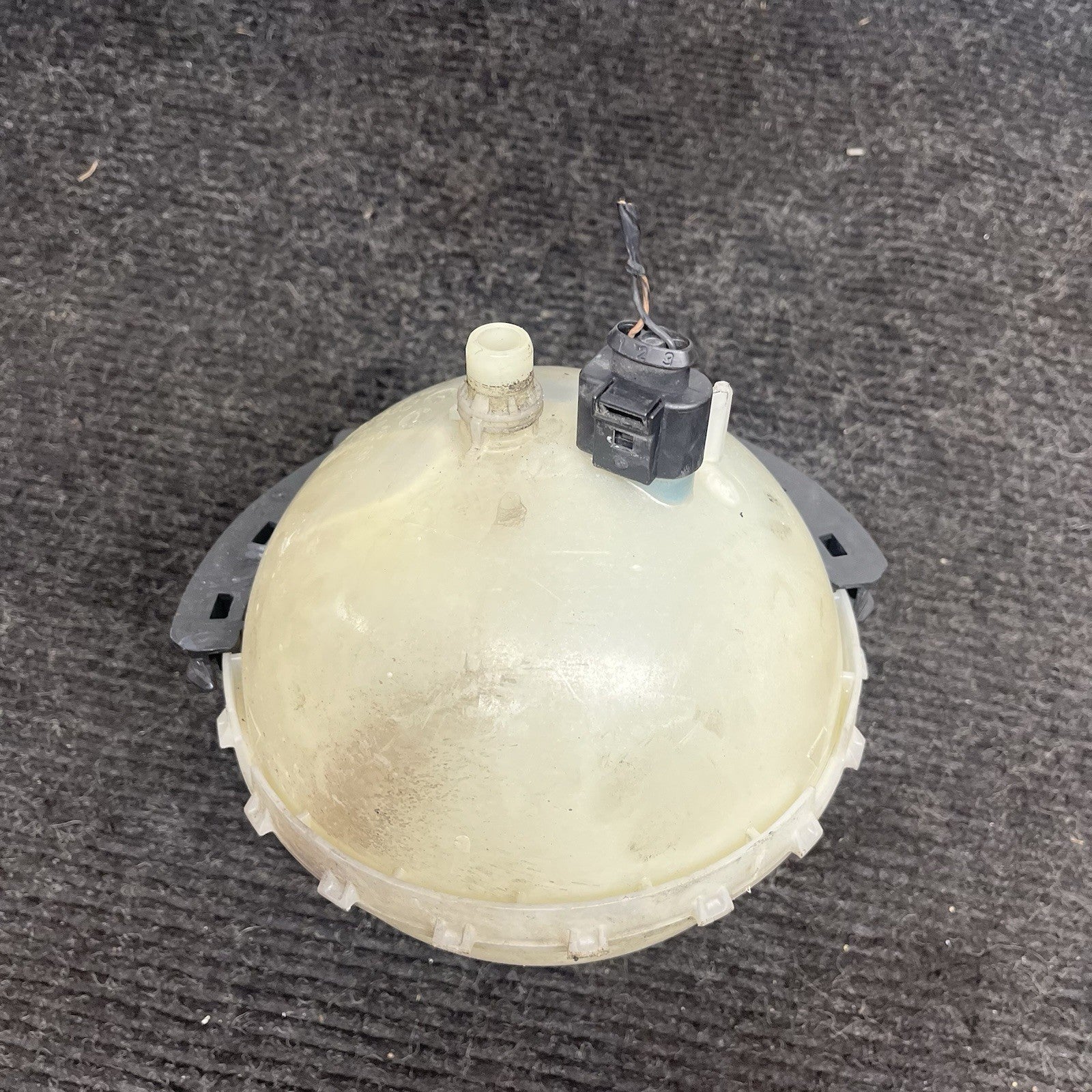☑️ 2012-2016 BMW 328xi F30 OEM 2.0 N20 Engine Coolant Reservoir Oveflow 7642159