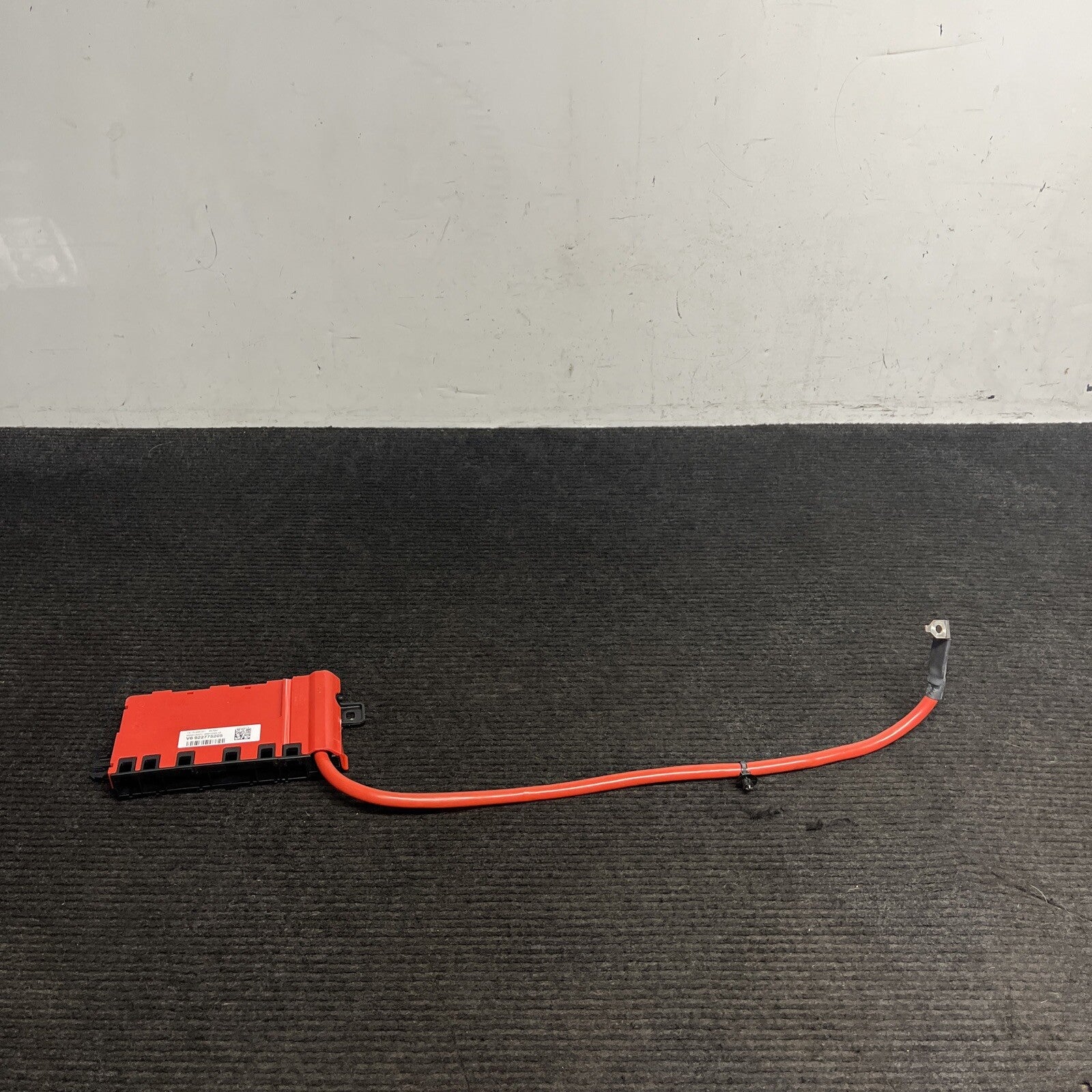 ☑️ 11-19 OEM BMW F22 F23 F30 F32 F36 F80 F82 F87 Positive Battery Power Fuse Box
