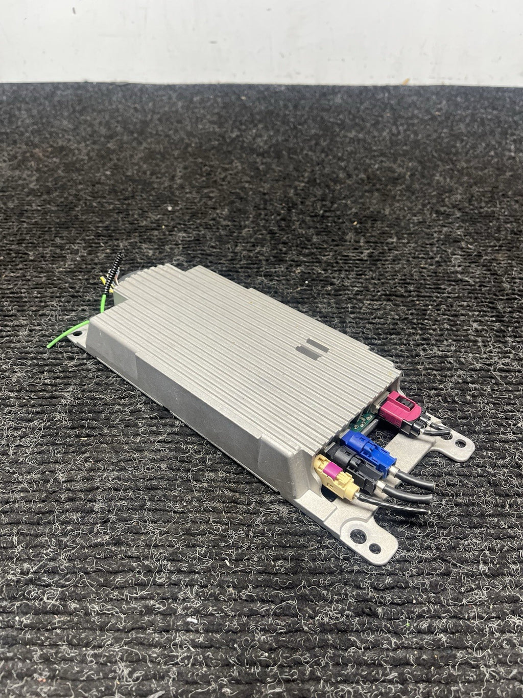 ☑️ BMW E90 E92 E93 E82 E84 TELEMATICS COMMUNICATION CONTROL MODULE UNIT OEM