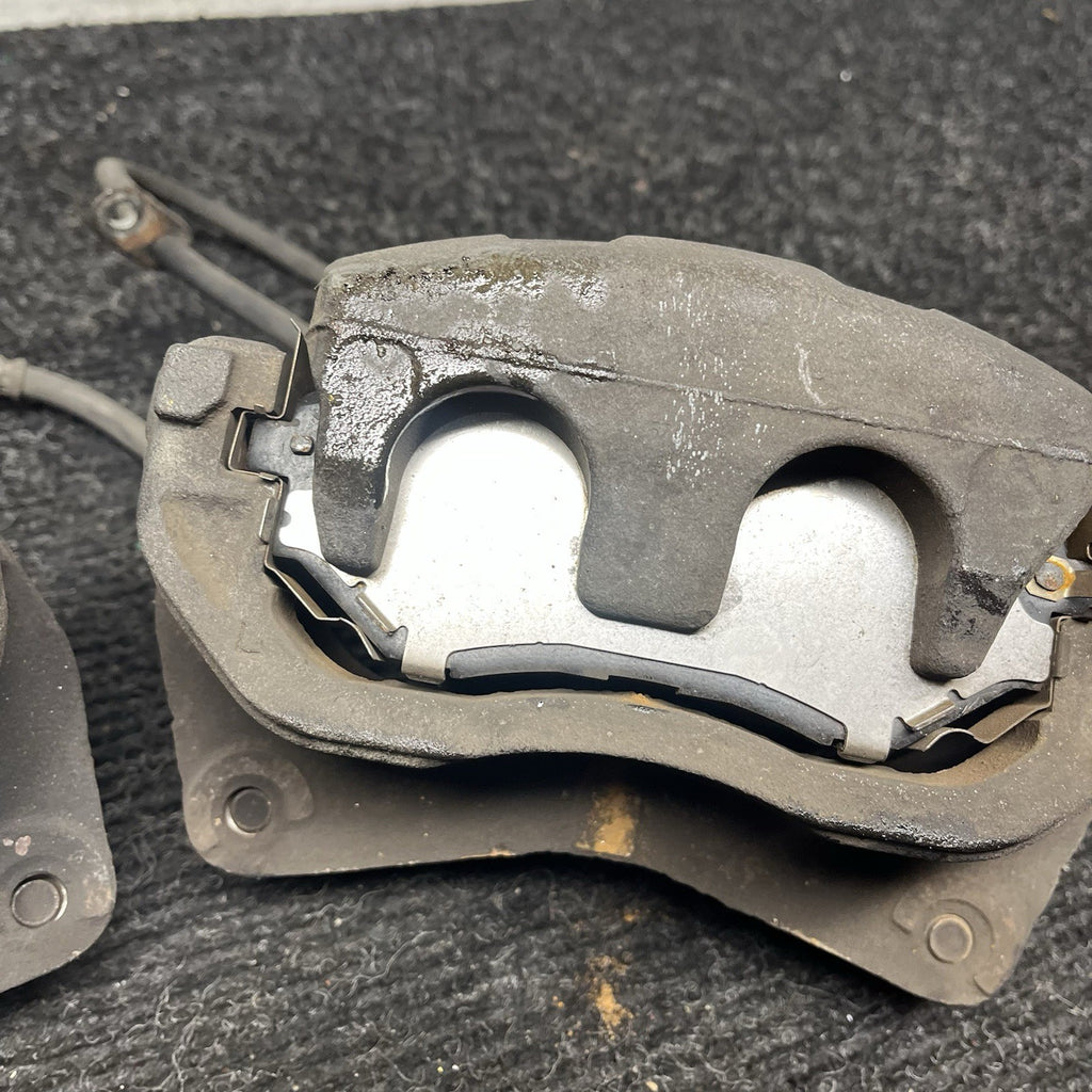 ☑️ 2015-2021 Subaru WRX OEM 2 Piston Front Brake Calipers 26292AG040 26292AG050