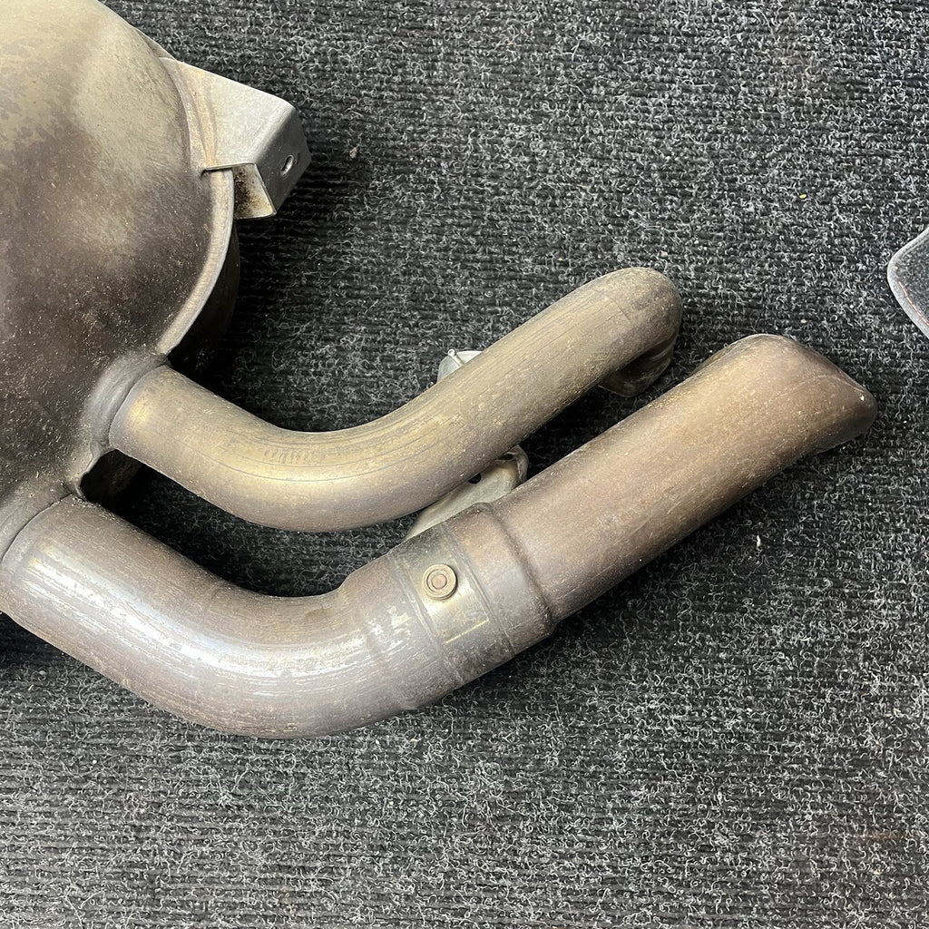☑️ 2011-2015 Audi R8 4.2L V8 Rear Exhaust Muffler System OEM