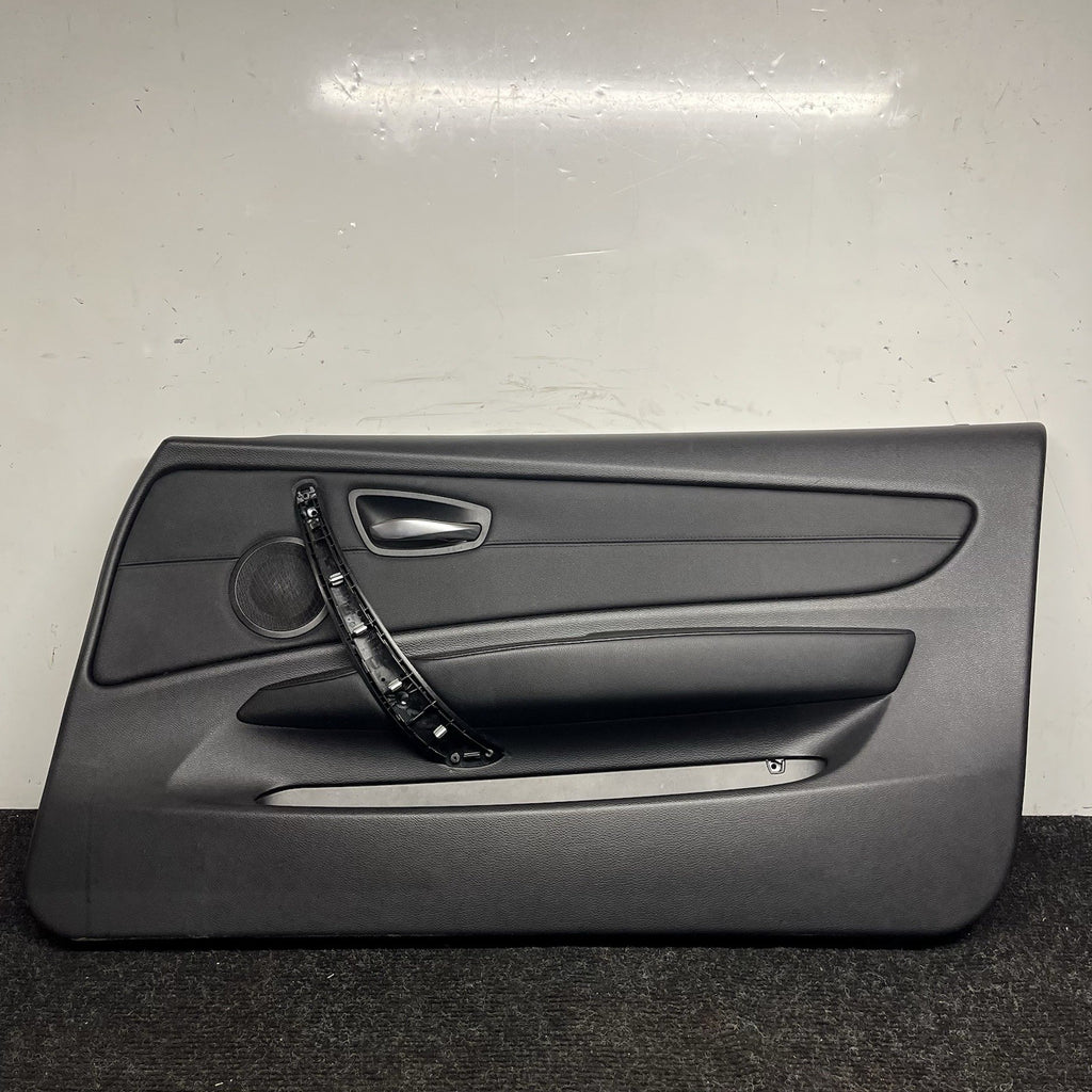☑️ 08-13 BMW E88 E82 135i 128i Front Passenger Door Card Panel Vinyl Black
