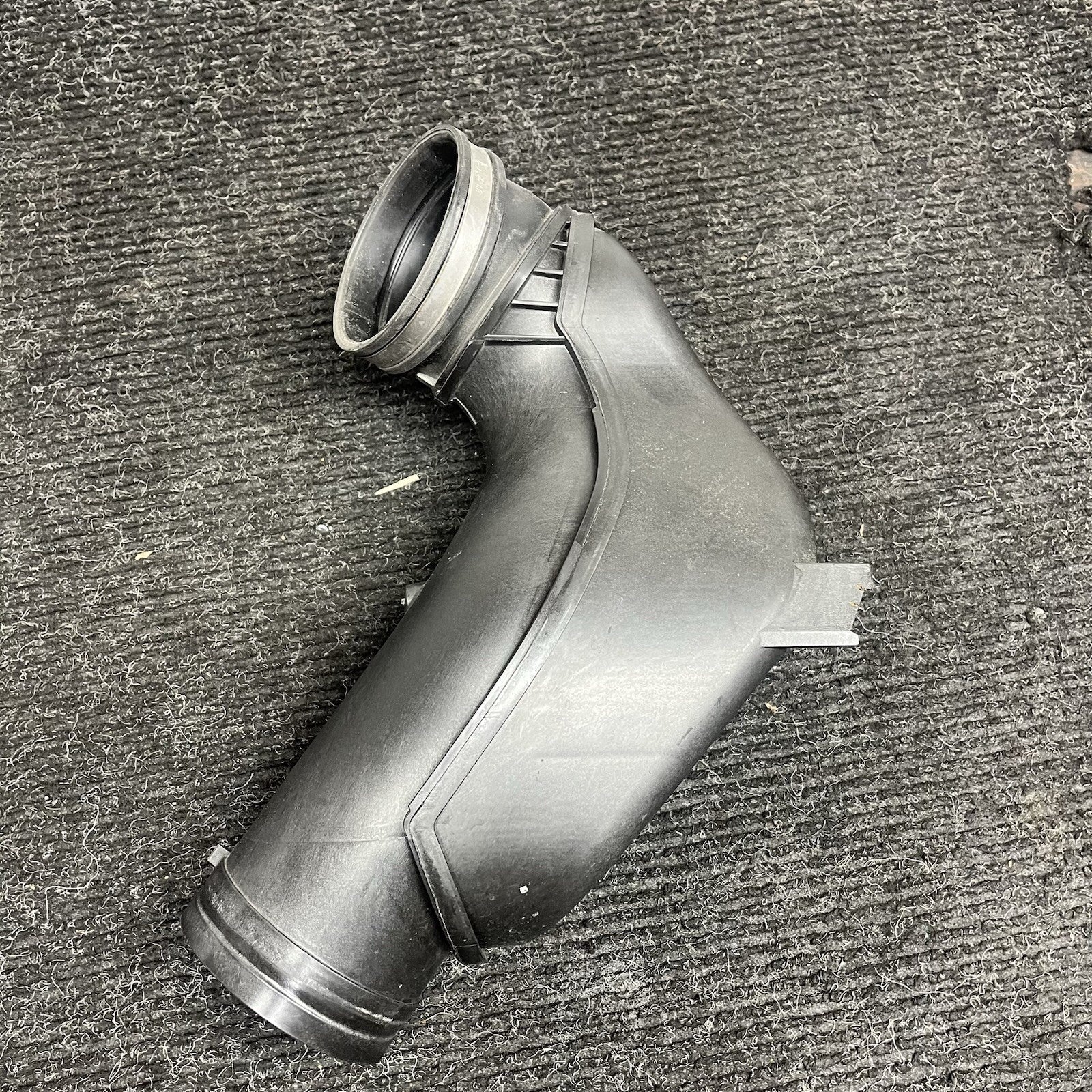 ☑️OEM BMW F22 F23 F30 F32 F33 F36 Engine N20 Air Intake Boot Duct Hose Pipe Tube