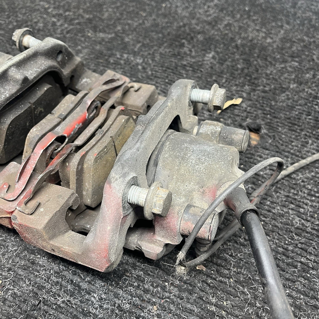 ☑️ 96-99 BMW E36 328iC CONVERTIBLE FRONT LEFT & RIGHT BRAKE CALIPER SET OEM