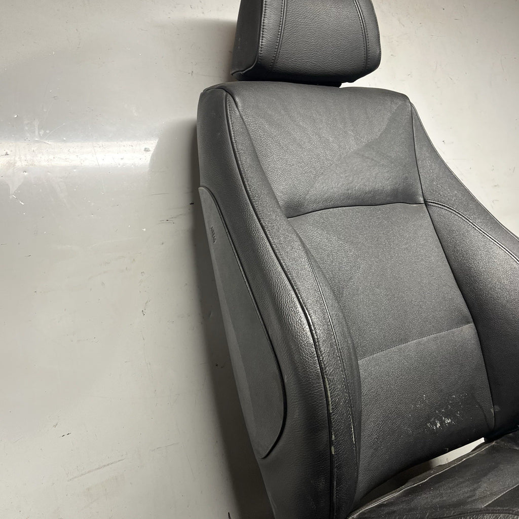 ☑️08-13 BMW E82 1Series Coupe Leather Front Right Passenger Sport Seat Black OEM