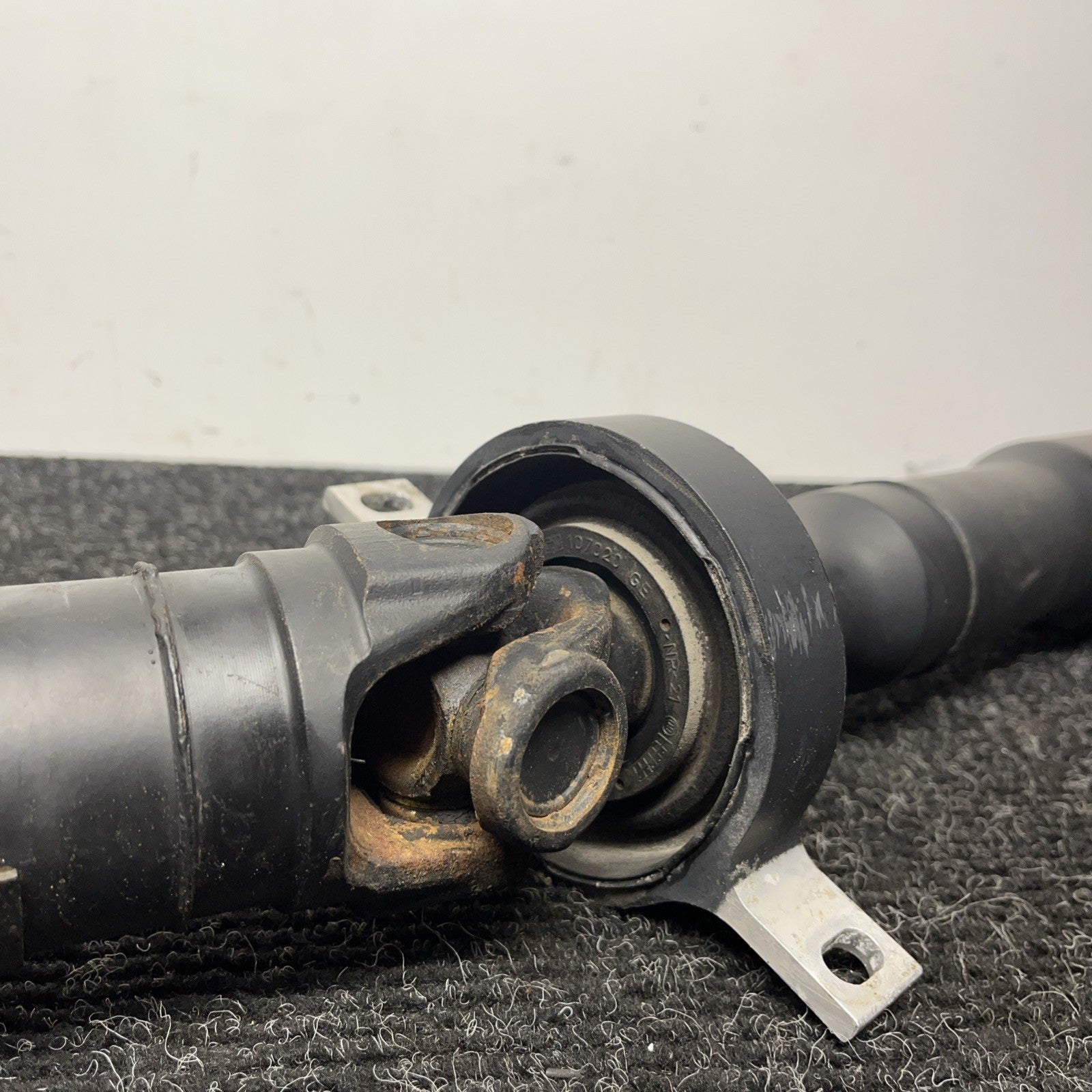 ☑️ 7-13 OEM BMW E90 E92 E93 Rear Driveshaft AT Transmission 757467901