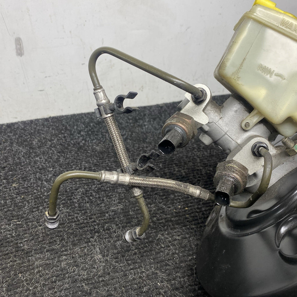 ☑️ 03-08 BMW Z4 E85 E86 Brake Booster Master Cylinder Reservoir OEM 6756800