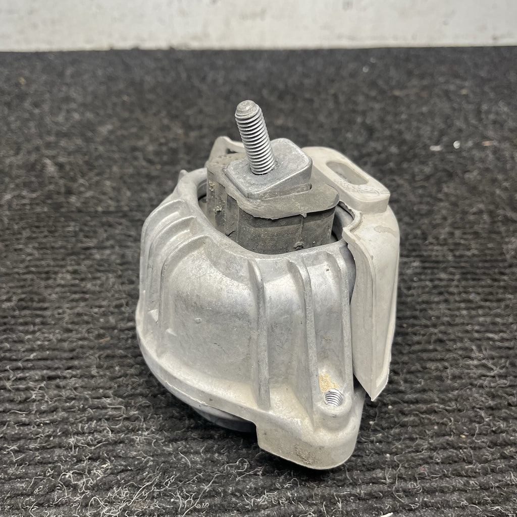 ☑️ OEM 2007-2013 BMW 328i 335i E90 E92 E93 Driver Engine Mount OEM