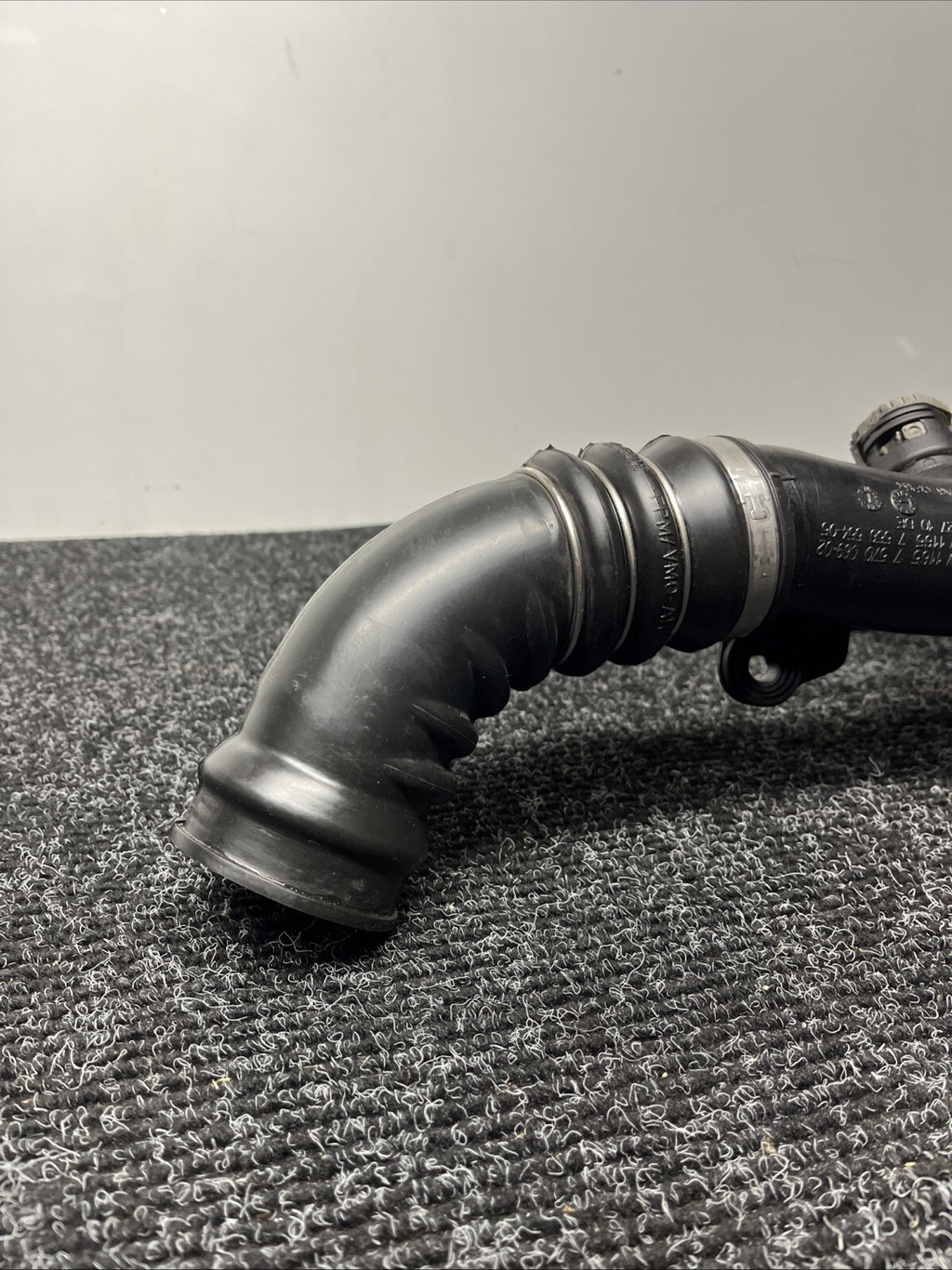 ☑️ 07-13 OEM BMW E90 E92 E93 Charge Pipe Diver Valves Induction Pipe Tract N54