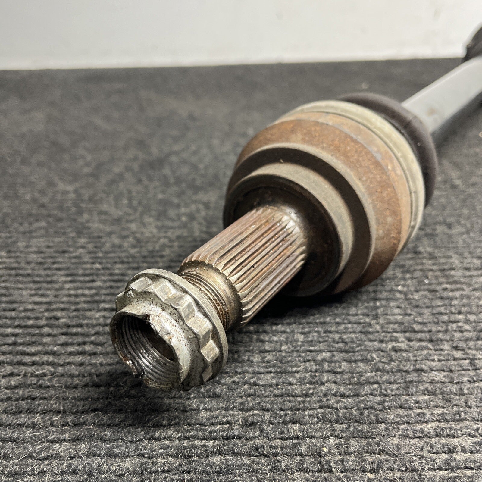 ☑️ 135i Right Rear Passenger Side Axle Shaft Drive Line OEM BMW E90 E92 E93