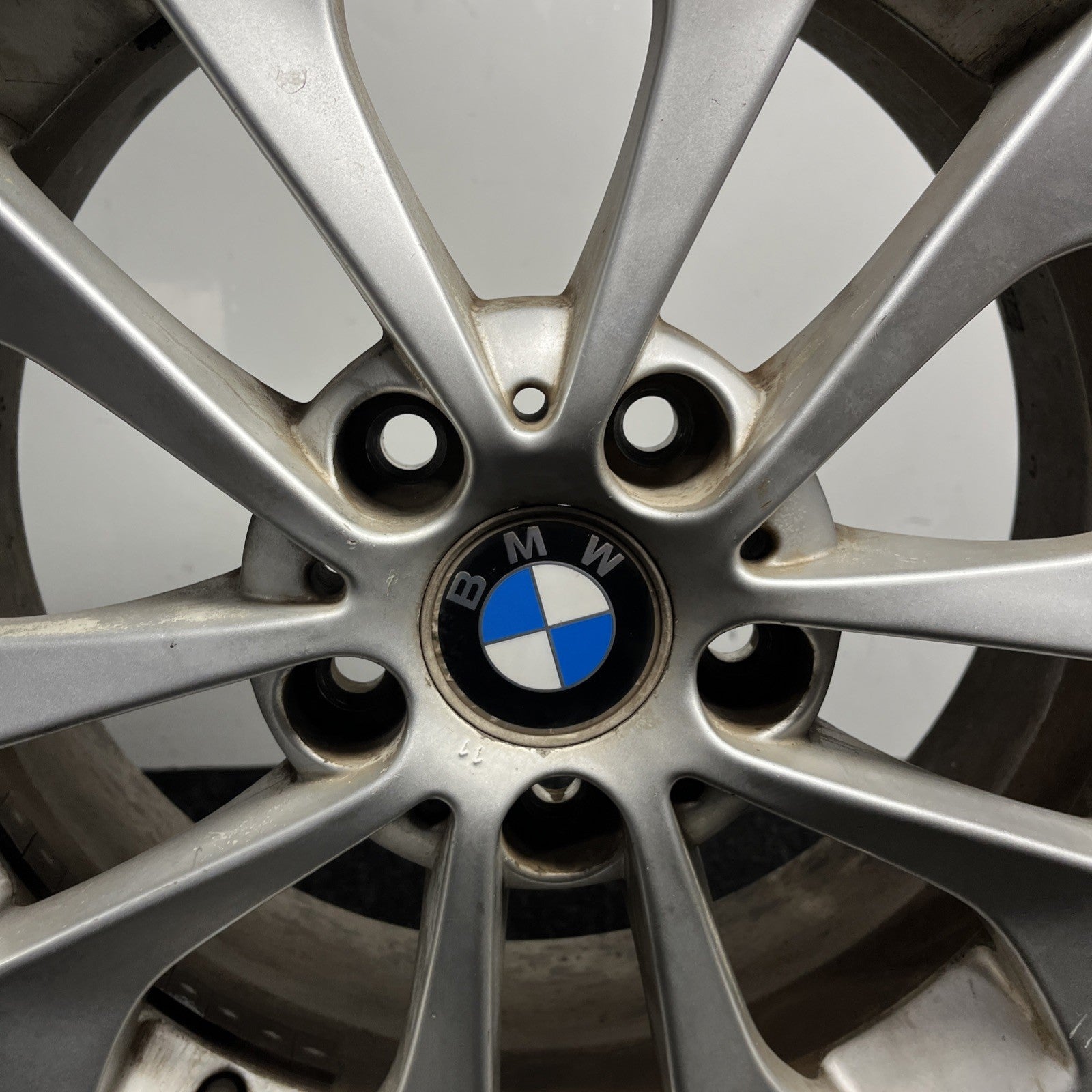 ☑️ Bmw 325I Oem Rim Factory Wheel 17" X 7" 10 Spoke Scuffs 6757042