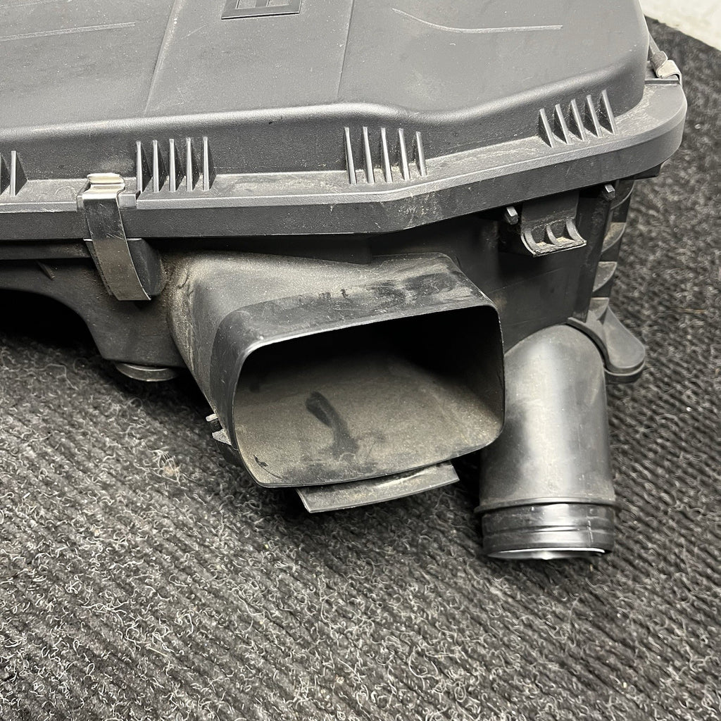 ☑️ 07-13 OEM BMW E82 E88 E90 E92 E93 335 N54 AirBox Air Box Filter Housing