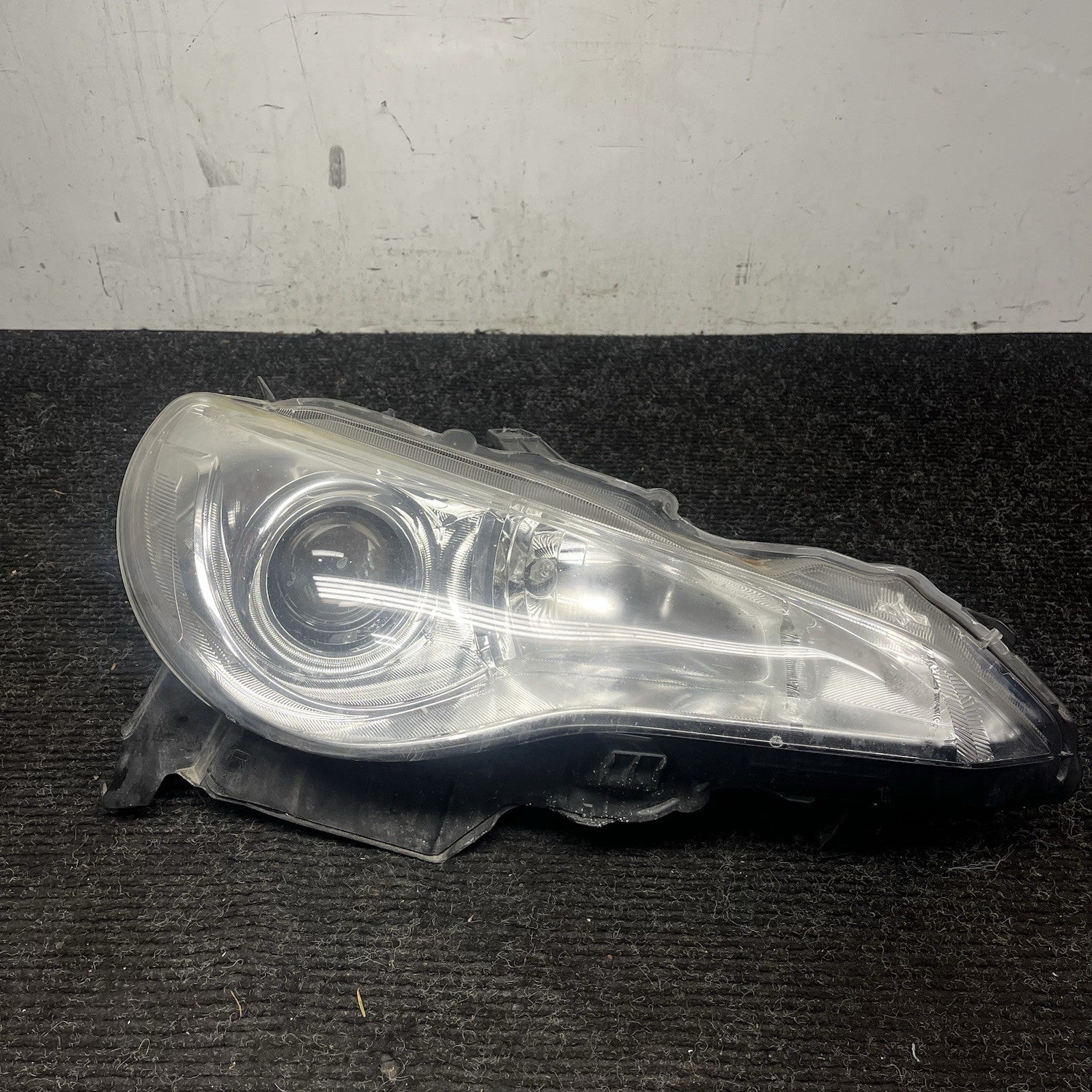 ☑️ 2013-2016 Scion FRS Halogen Right Passenger Side Headlight Assembly OEM