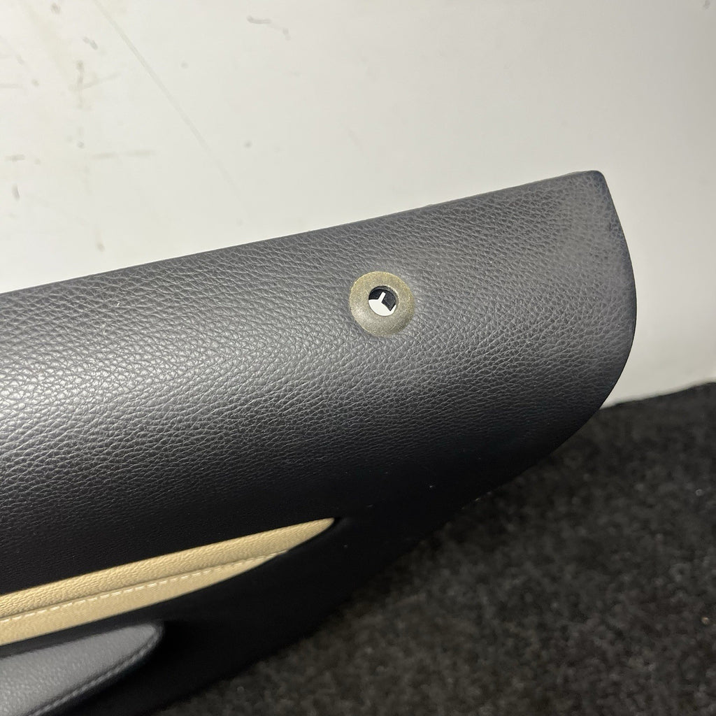 ☑️ 08-13 BMW E88 E82 135i 128i Front Passenger Door Card Panel Vinyl Oyster