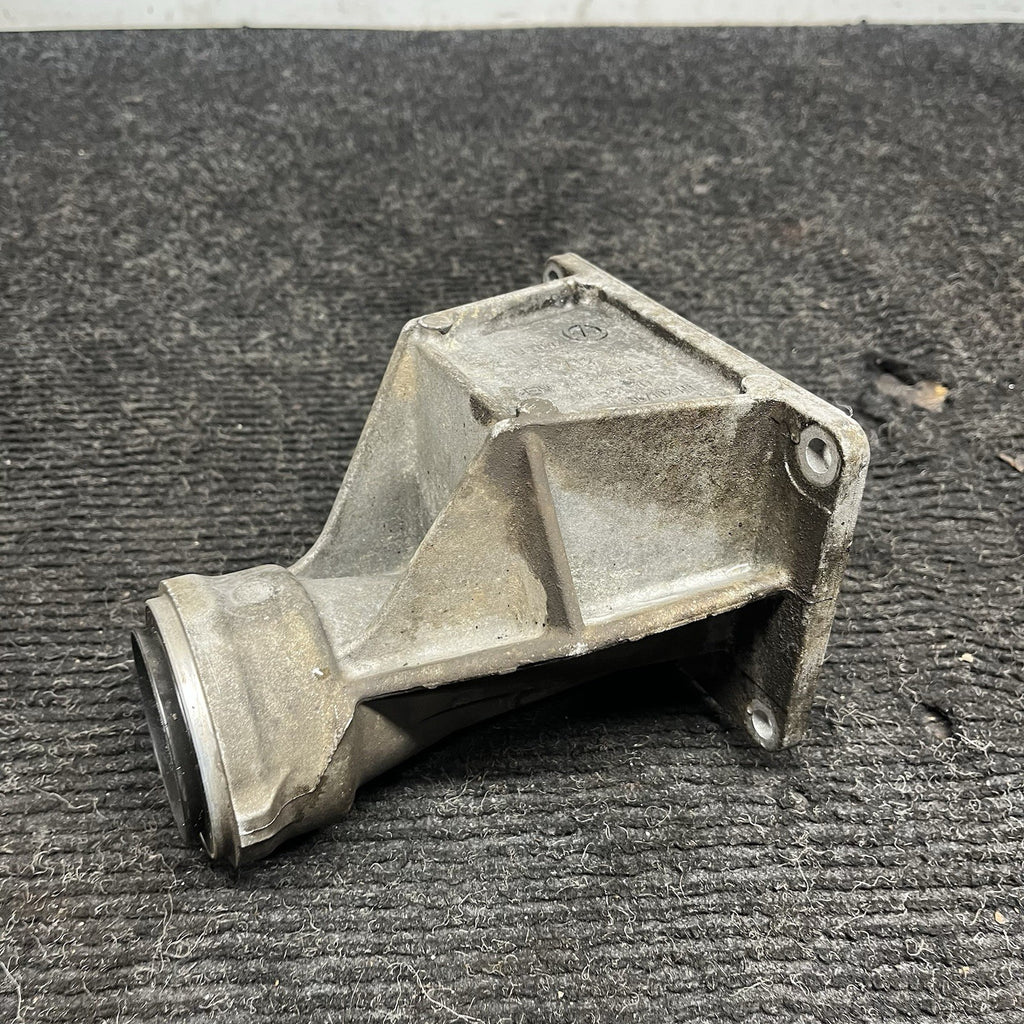 ☑️ 09-13 BMW 335i E92 Transmission Differential Axle Mount Support Bracket OEM