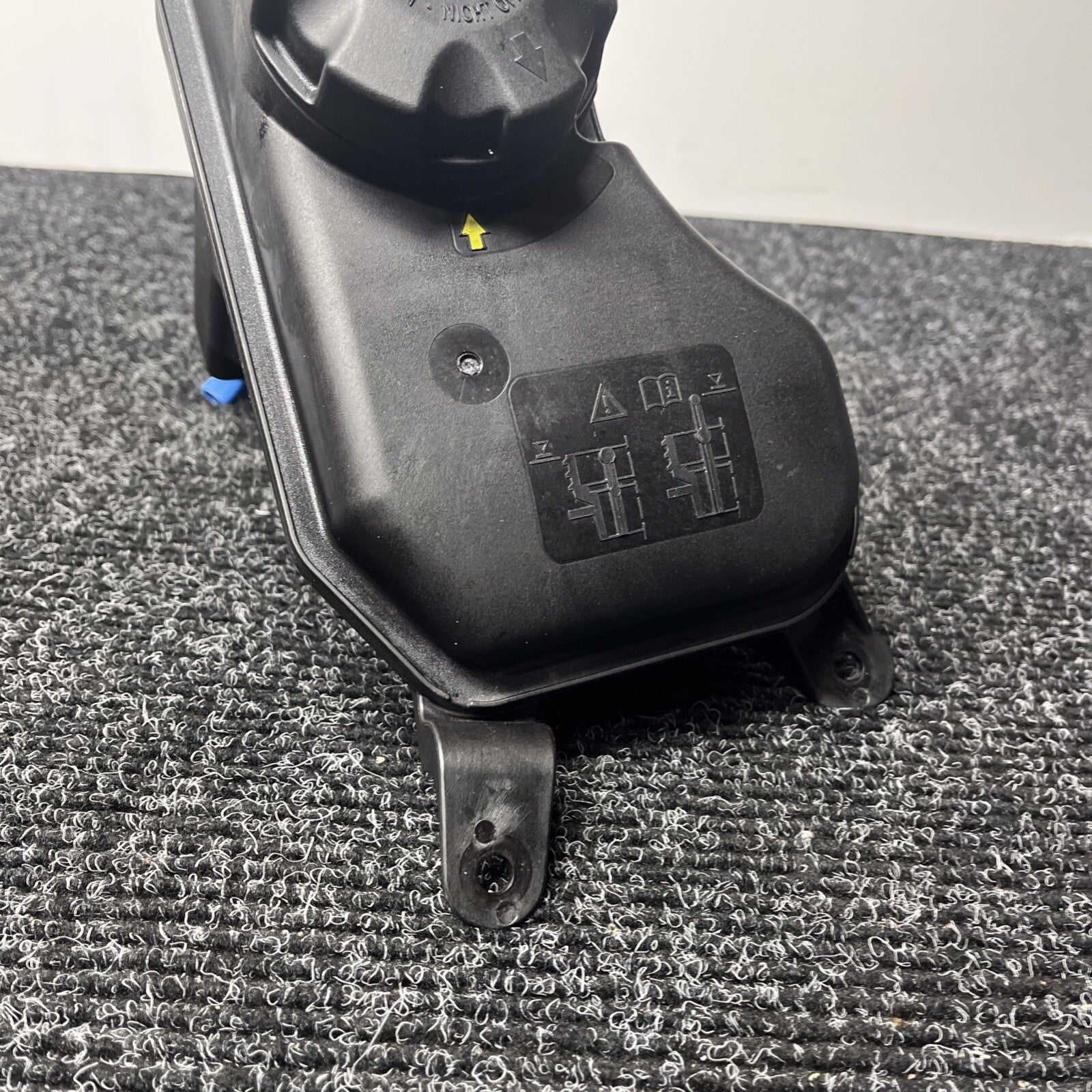 ☑️ 06-13 OEM BMW E90 E92 E93 E89 335 Radiator Coolant Bottle Reservoir Tank