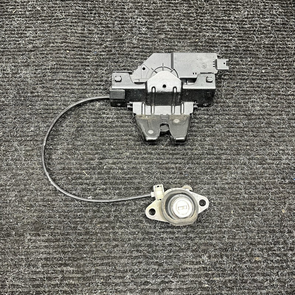 ☑️ BMW E46 M3 330i 325i 323i REAR TRUNK RELEASE LOCK LATCH MECHANISM OEM