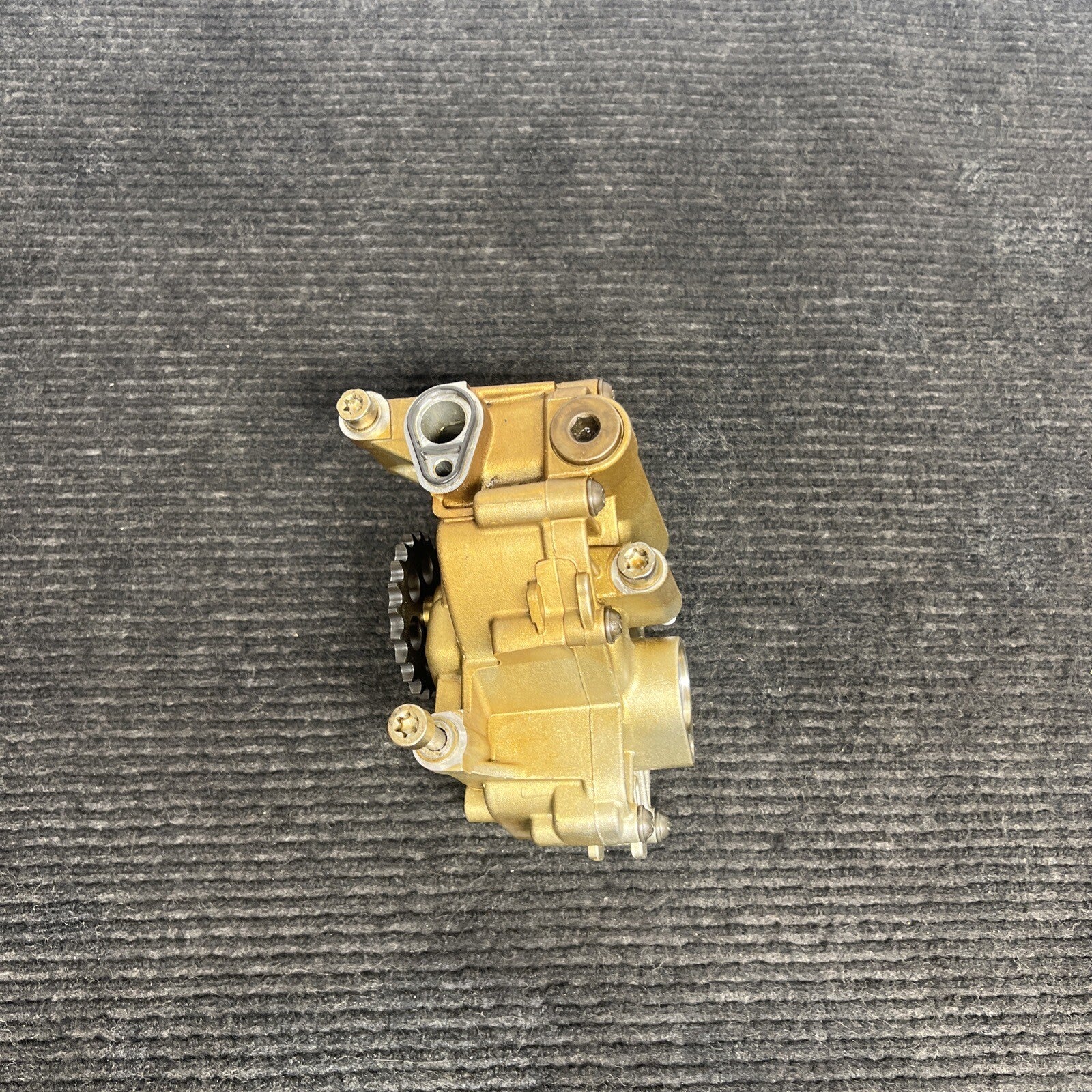 ☑️ 2008-2013 BMW E90 M3 S65 4.0L V8 Engine Main Oil Lubrication Pump OEM E92 E93