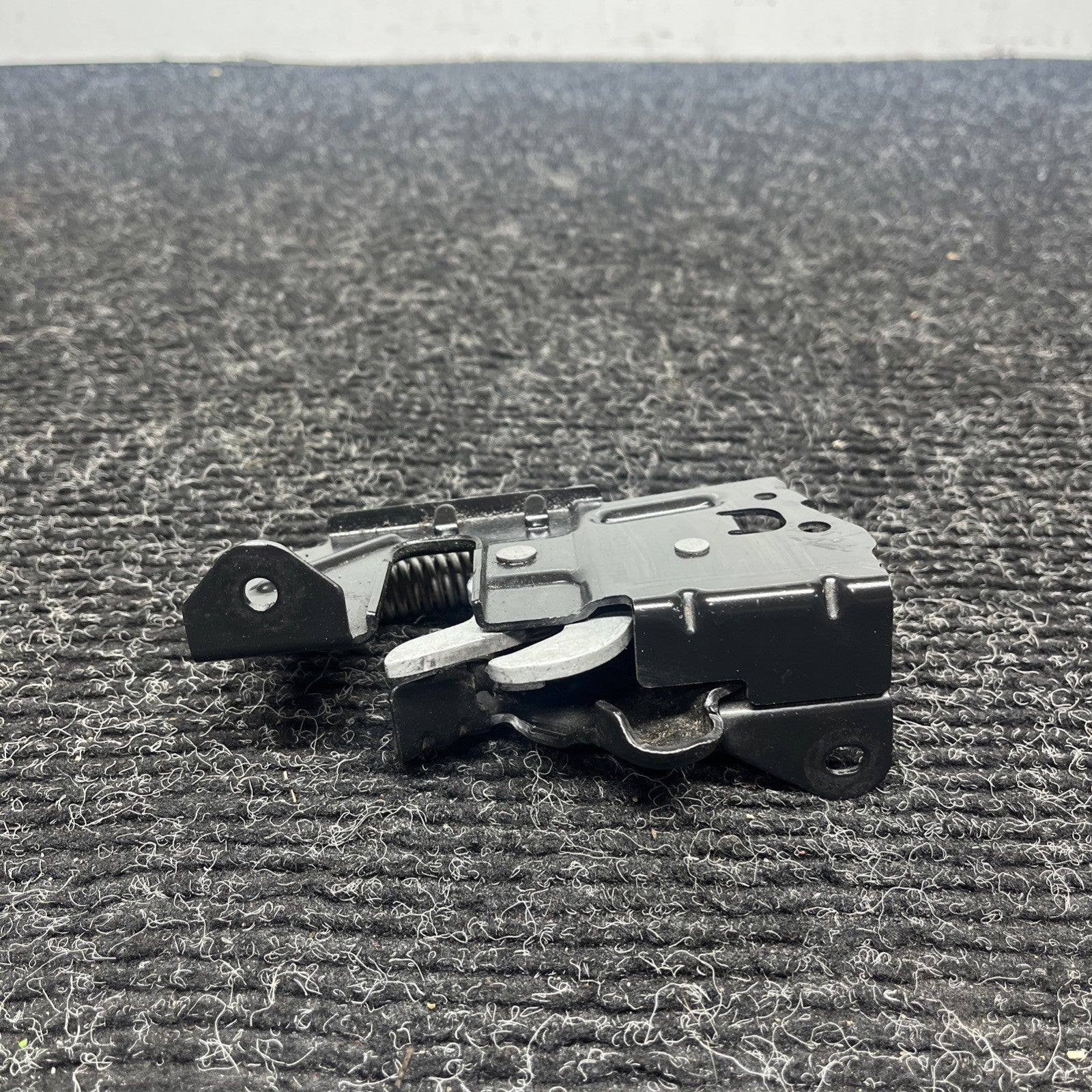 ☑️ 12-16 BMW 3 SERIES F30 BONNET LOCK CATCH MECHANISM RIGHT PASS SIDE 4895376-02