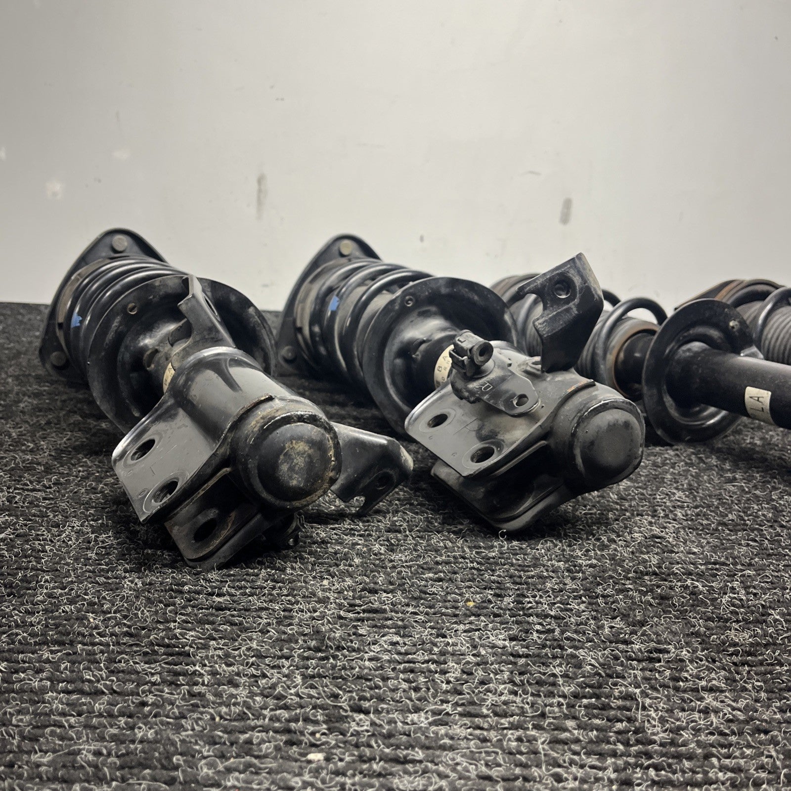 ☑️ OEM Springs & Struts Suspension Subaru BRZ Toyota 86 Scion FRS