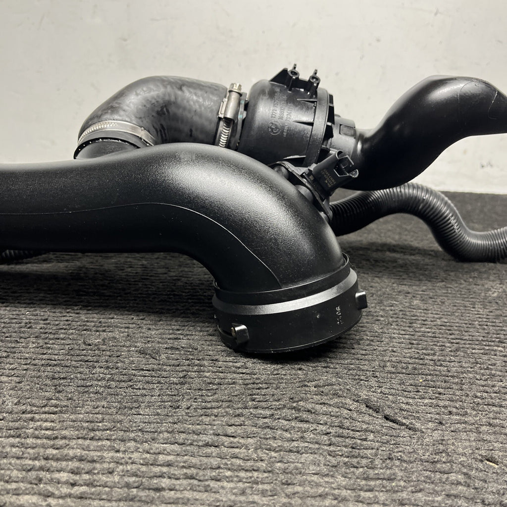 ☑️ 07-13 OEM BMW E90 E92 E93 Charge Pipe Diver Valves Induction Pipe Tract N54