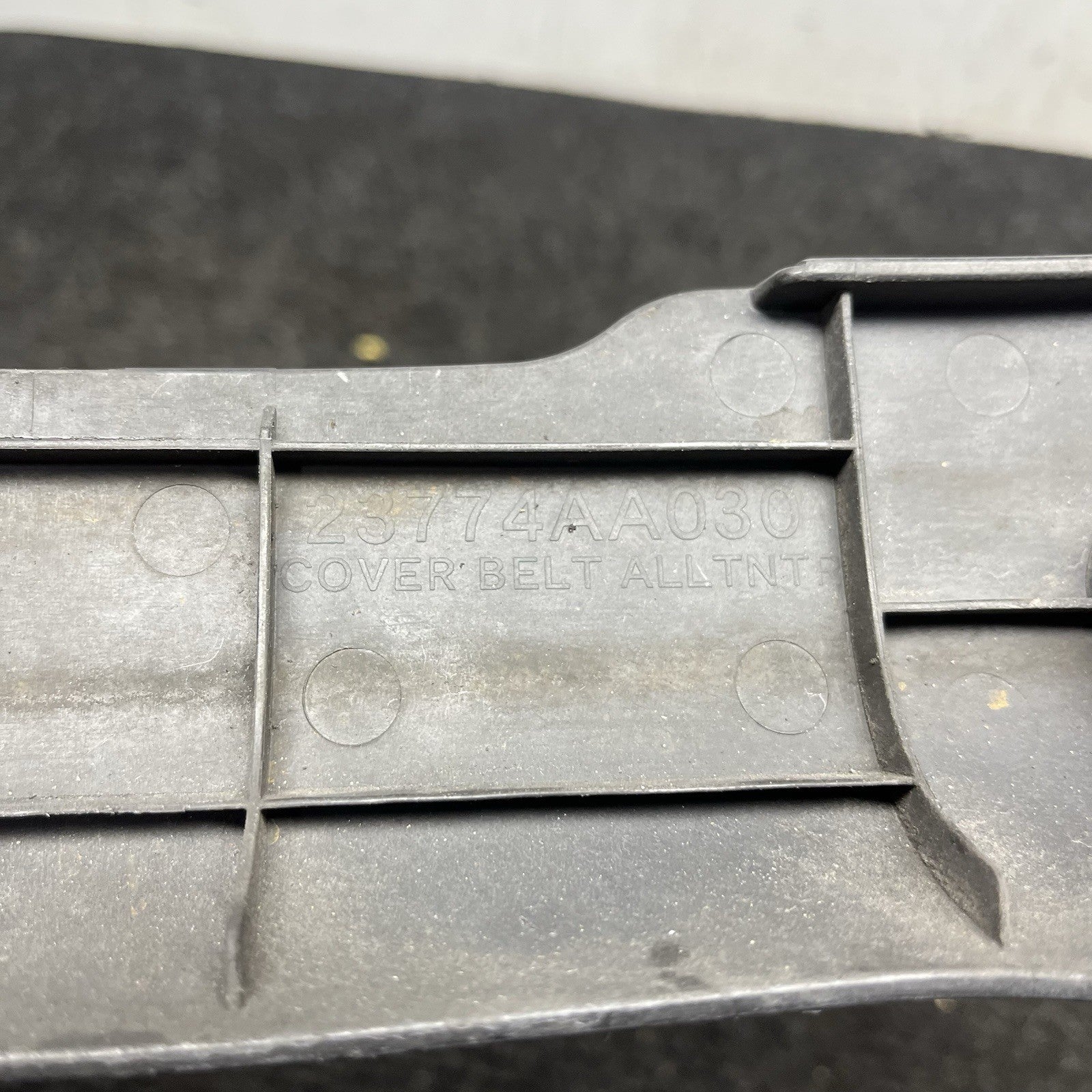 ☑️ 2008-2014 Subaru Impreza WRX STI Alternator Cover Belt Trim OEM 23774AA030