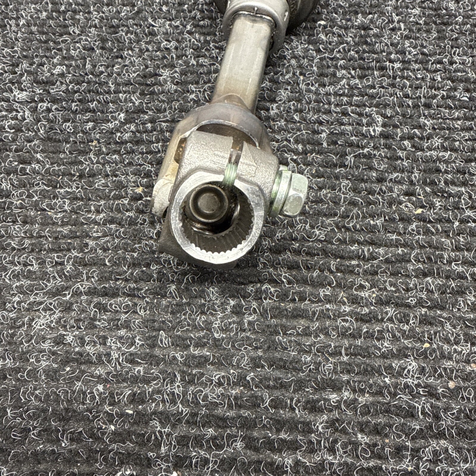 ☑️ 2022-2024 TOYOTA GR86 SUBARU BRZ Steering Column Lower Shaft SU003-09868 OEM