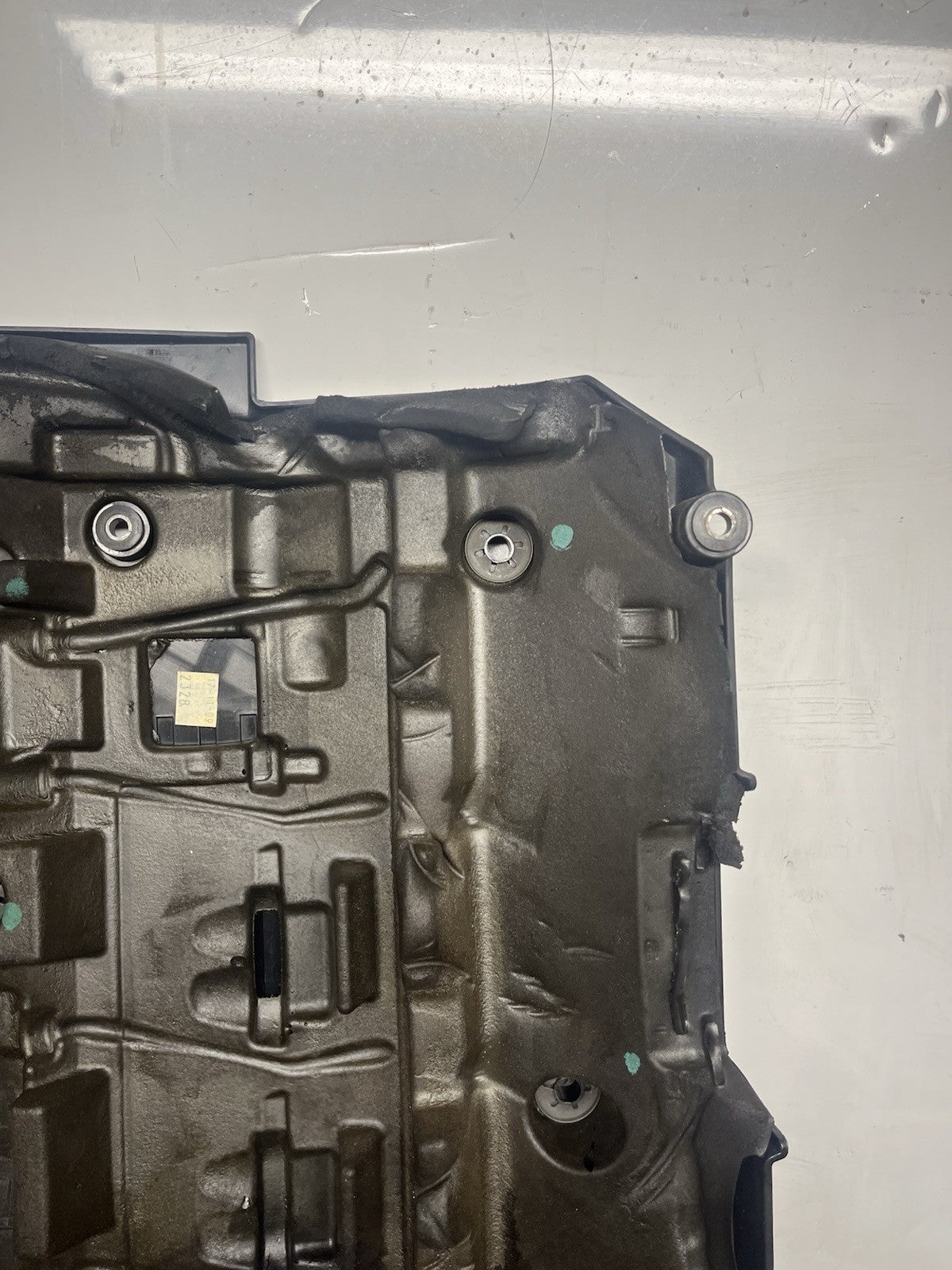 ☑️ OEM BMW E88 E90 E92 E93 Engine Cover N54 Head Cylinder Ignition Coil Covering