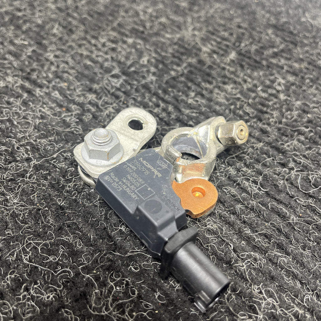 ☑️ 14-17 MOPAR JEEP MASERATI GHIBLI NEGATIVE BATTERY CURRENT SENSOR OEM
