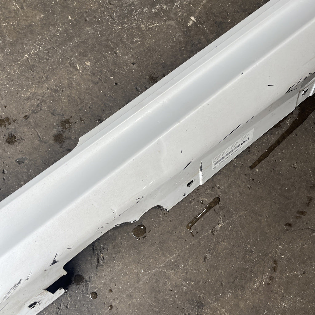 ☑️ 07-13 OEM BMW E92 E93 M3 Left Driver Side Skirt Rocker Panel Mineral White
