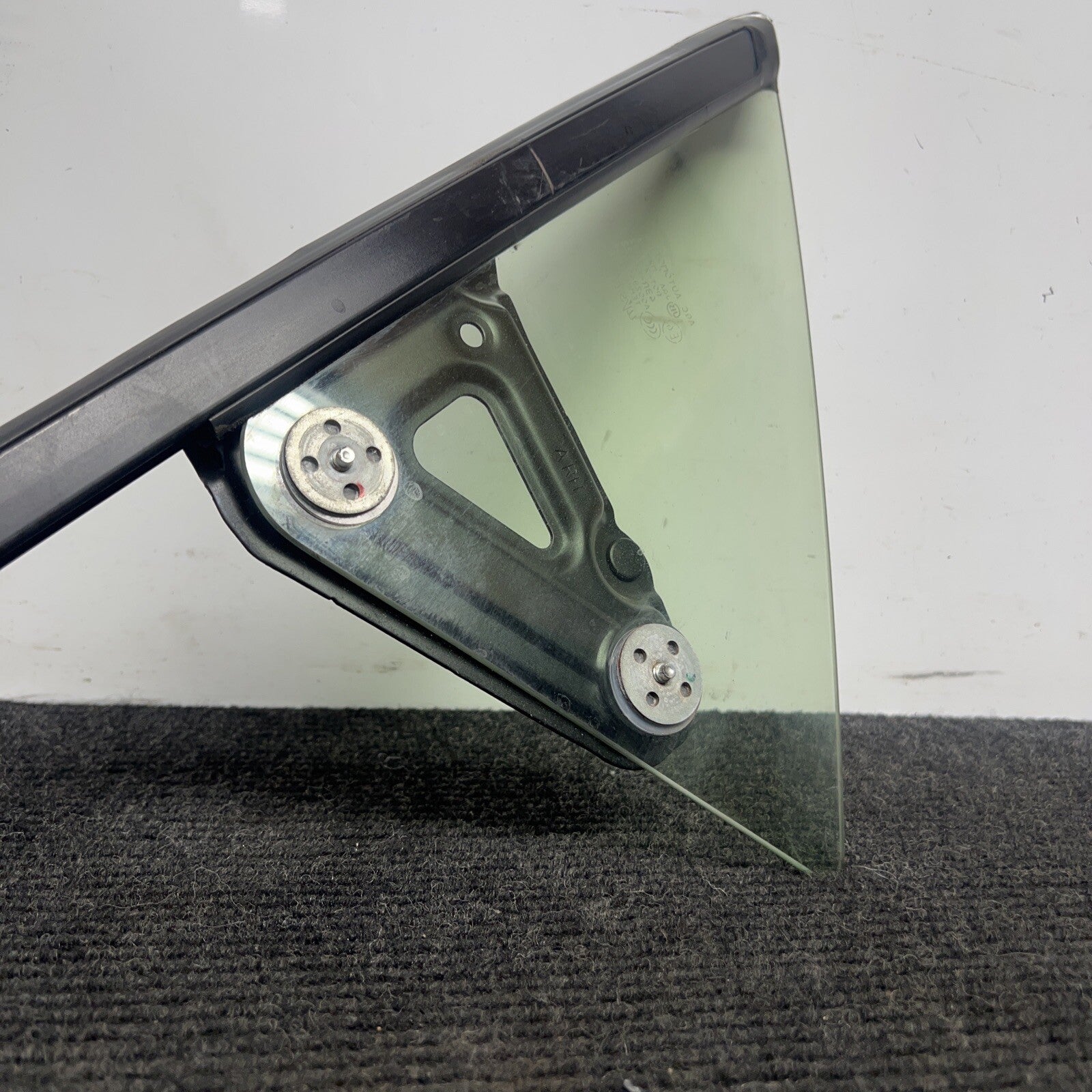 ☑️ 2013-2019 FRS 86 BRZ FRONT RIGHT PASS SIDE DOOR WINDOW CORNER GLASS OEM