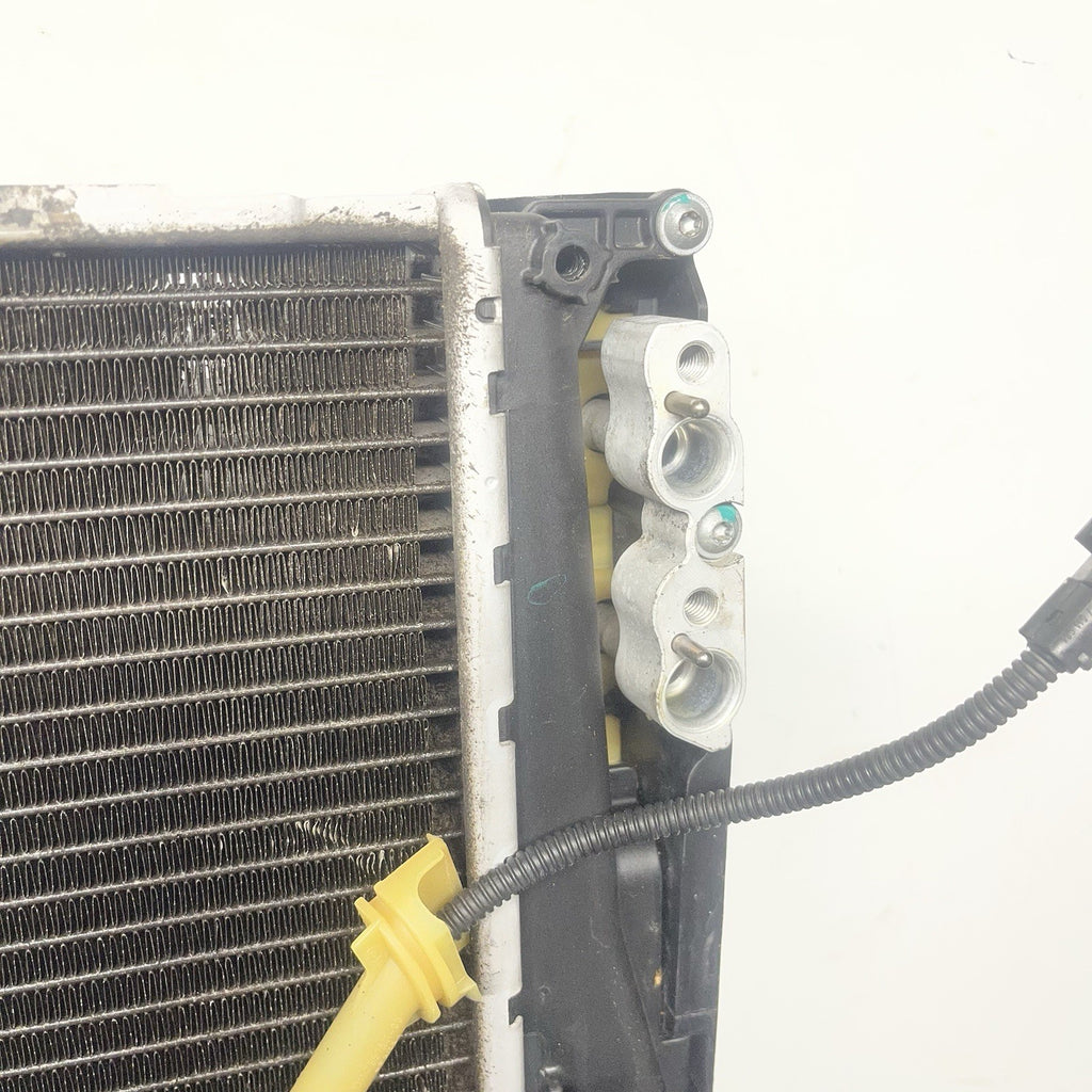 ☑️BMW E93 E92 E90 E82 328I N51 Engine Radiator Ac Condenser Assembly OEM