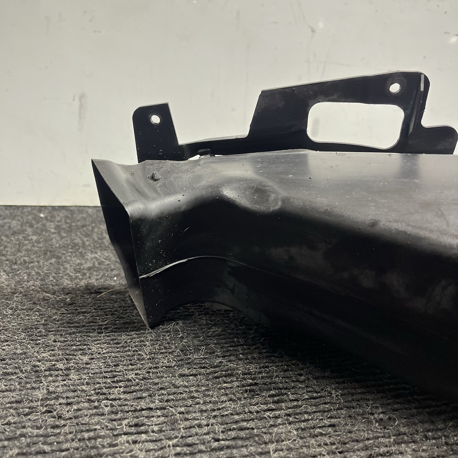 ☑️01-06 OEM BMW E46 325Ci 330Ci Coupe Convertible Right Passenger Air Brake Duct