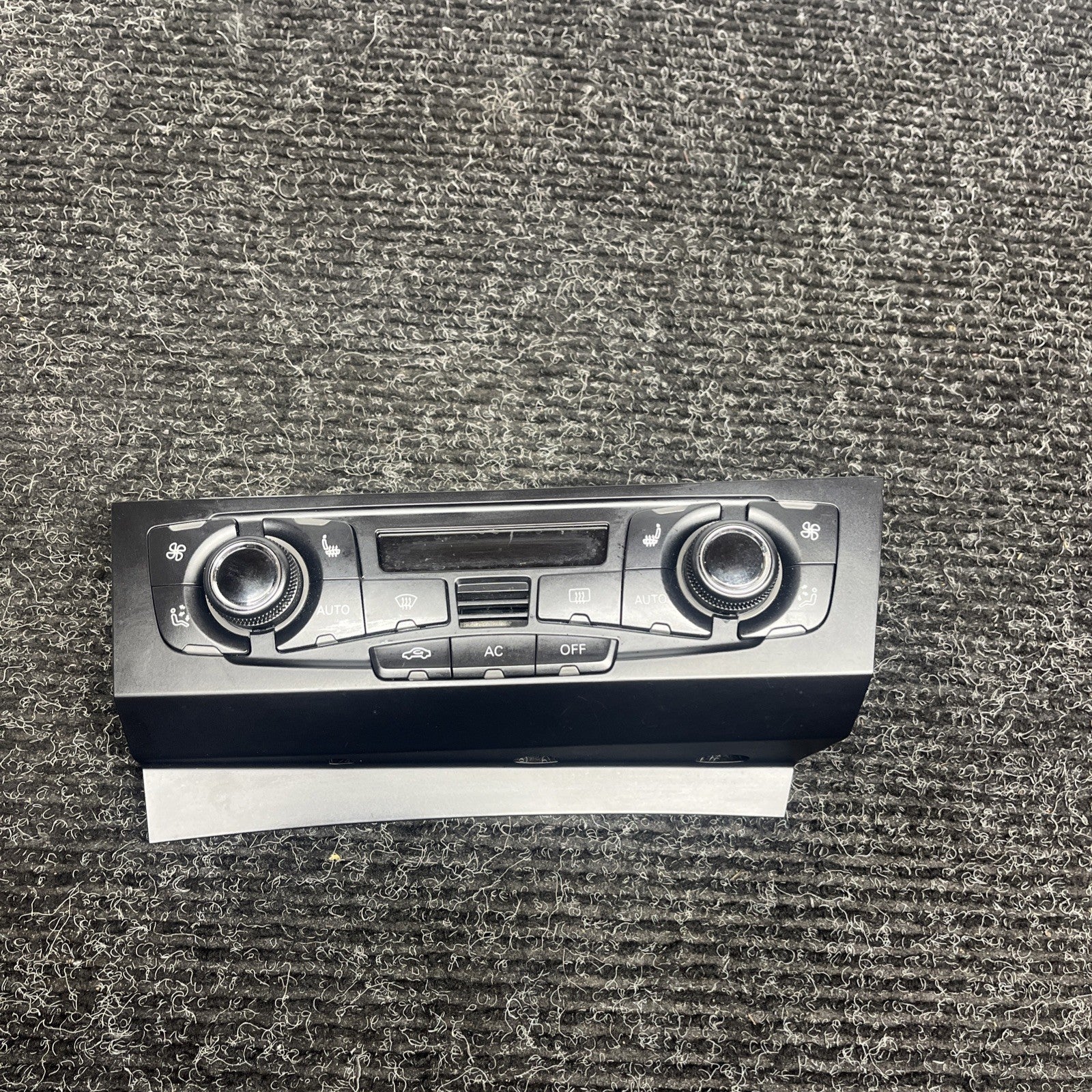 ☑️ 2009 2010 2011 2012 Audi A4 AC Heater Climate Control OEM 8T1820043AQ
