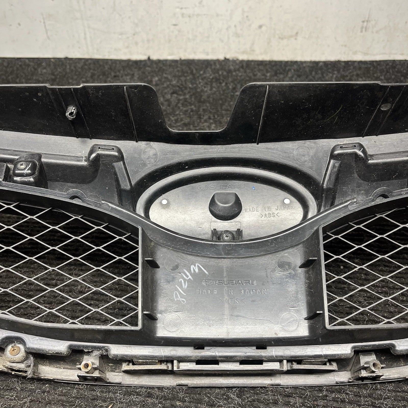 ☑️ OEM 2008-2012 Subaru Impreza WRX Gray Sport Grille Subaru Logo