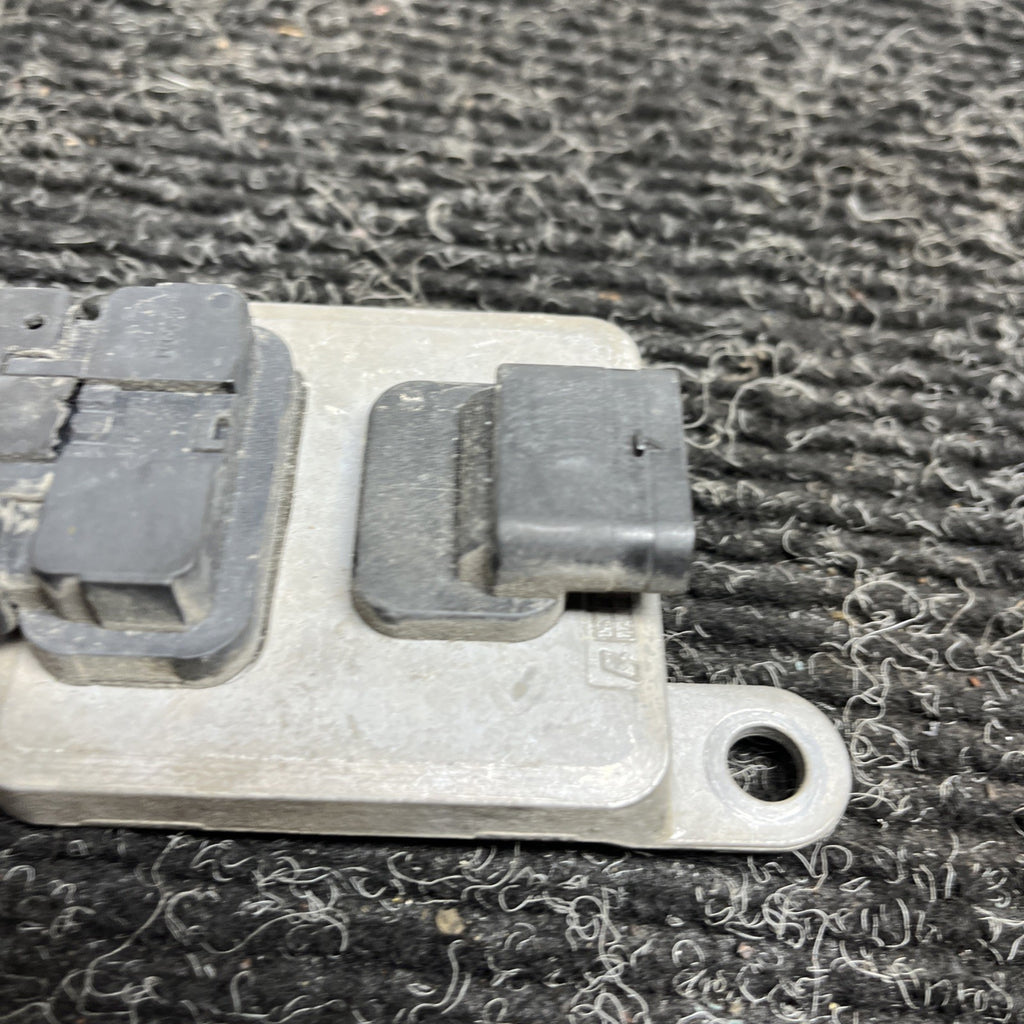 ☑️09-18 BMW E90 E70 F30 328d 335d 535d 35d NOX Nitrogen OxideSensor 85898450 OEM