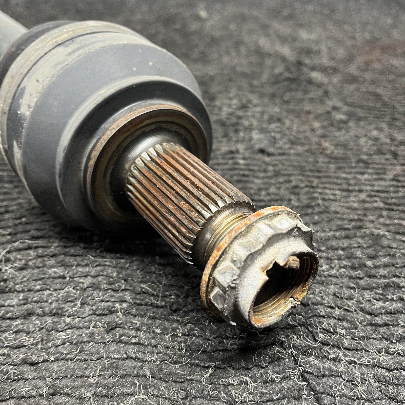 ☑️ OEM BMW E82 E90 E92 E93 DCT/MT Rear Right Passenger Output Half Shaft CV Axle