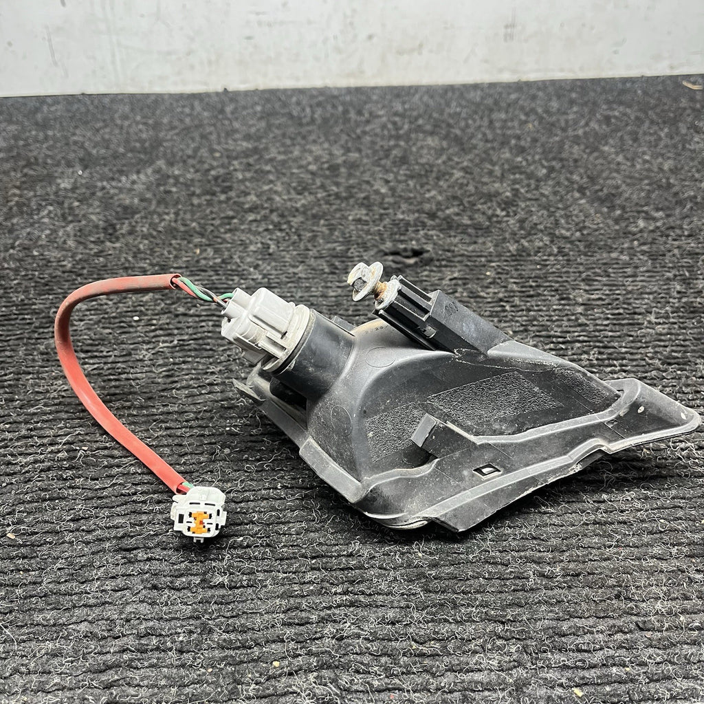 ☑️ 13-16 SCION FR-S DRIVER LH LEFT FRONT FOG LIGHT/ PARK LIGHT